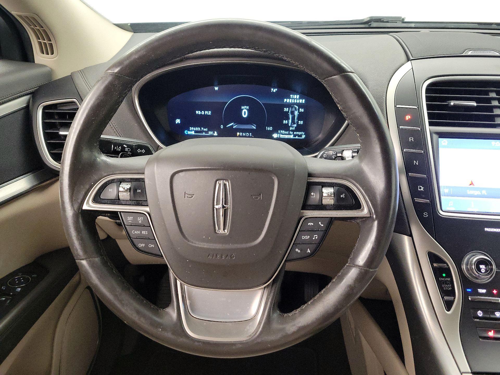 Thumbnail: 2020 Lincoln Nautilus - 10