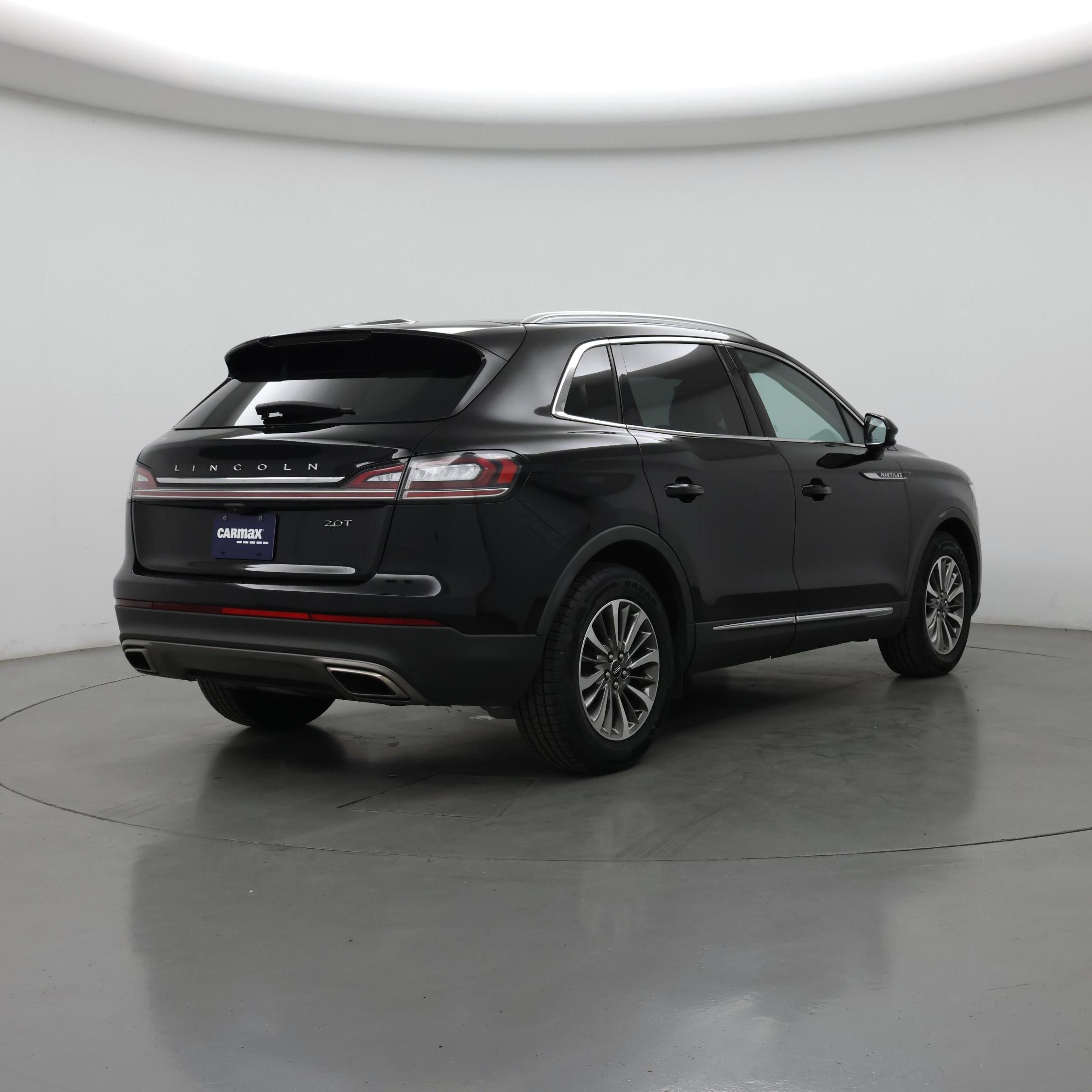 Thumbnail: 2020 Lincoln Nautilus - 8