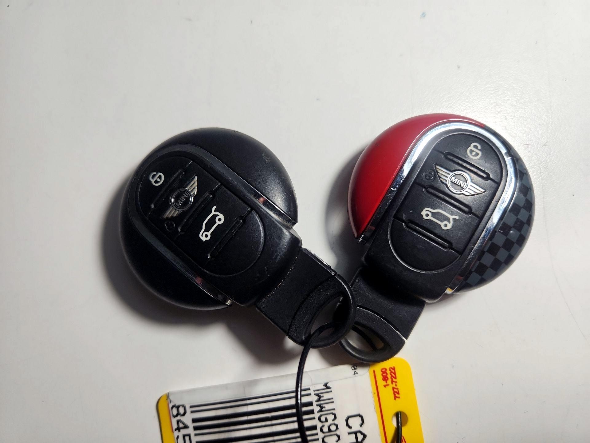 Thumbnail: 2017 MINI Cooper - 18