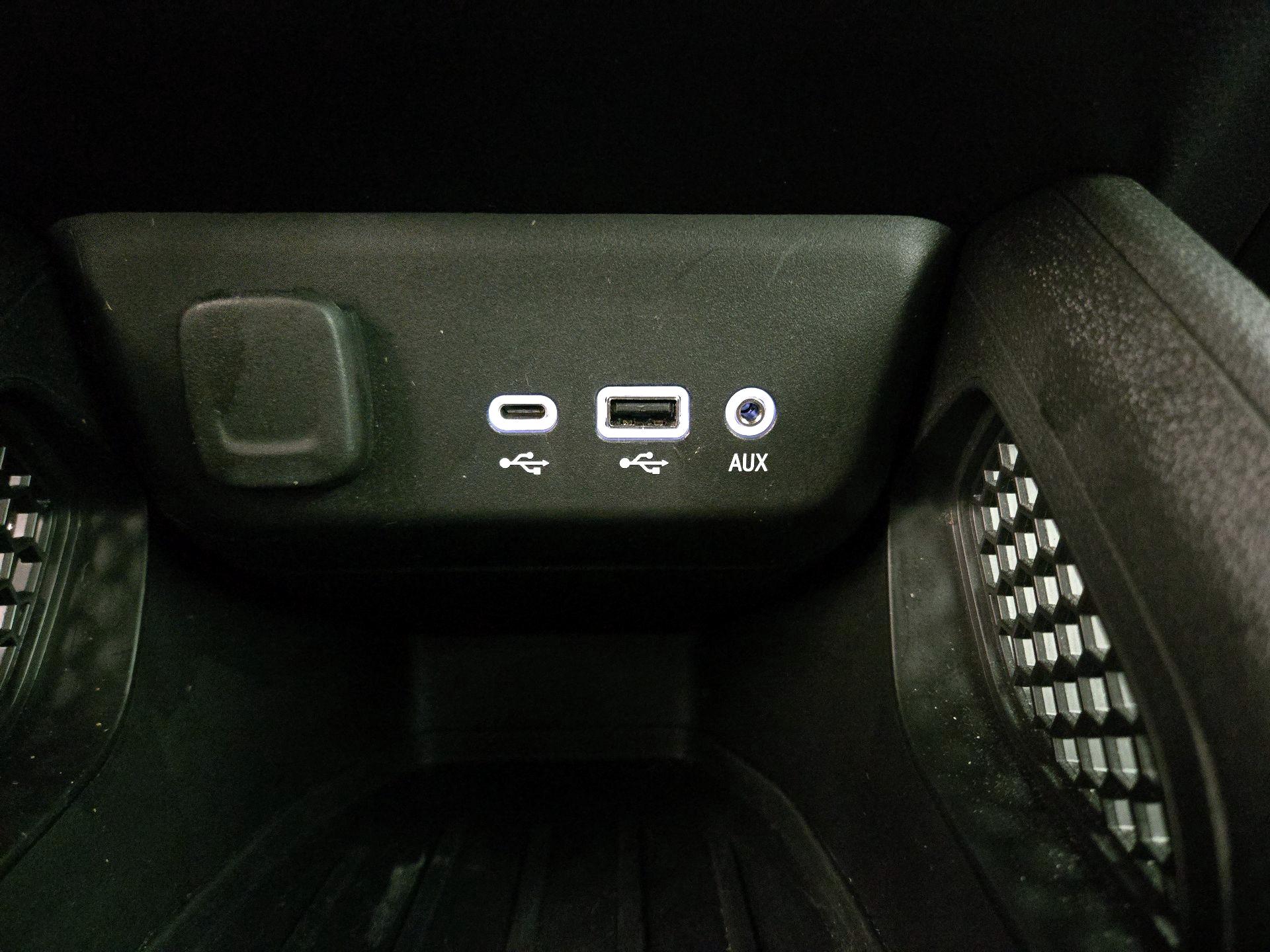 Thumbnail: 2021 Chevrolet TrailBlazer - 18