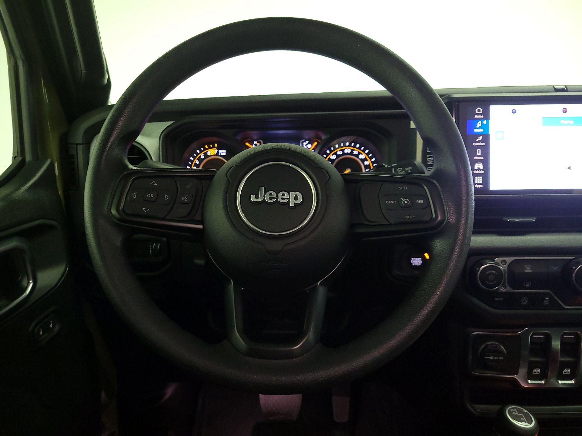 Thumbnail: 2025 Jeep Wrangler - 10