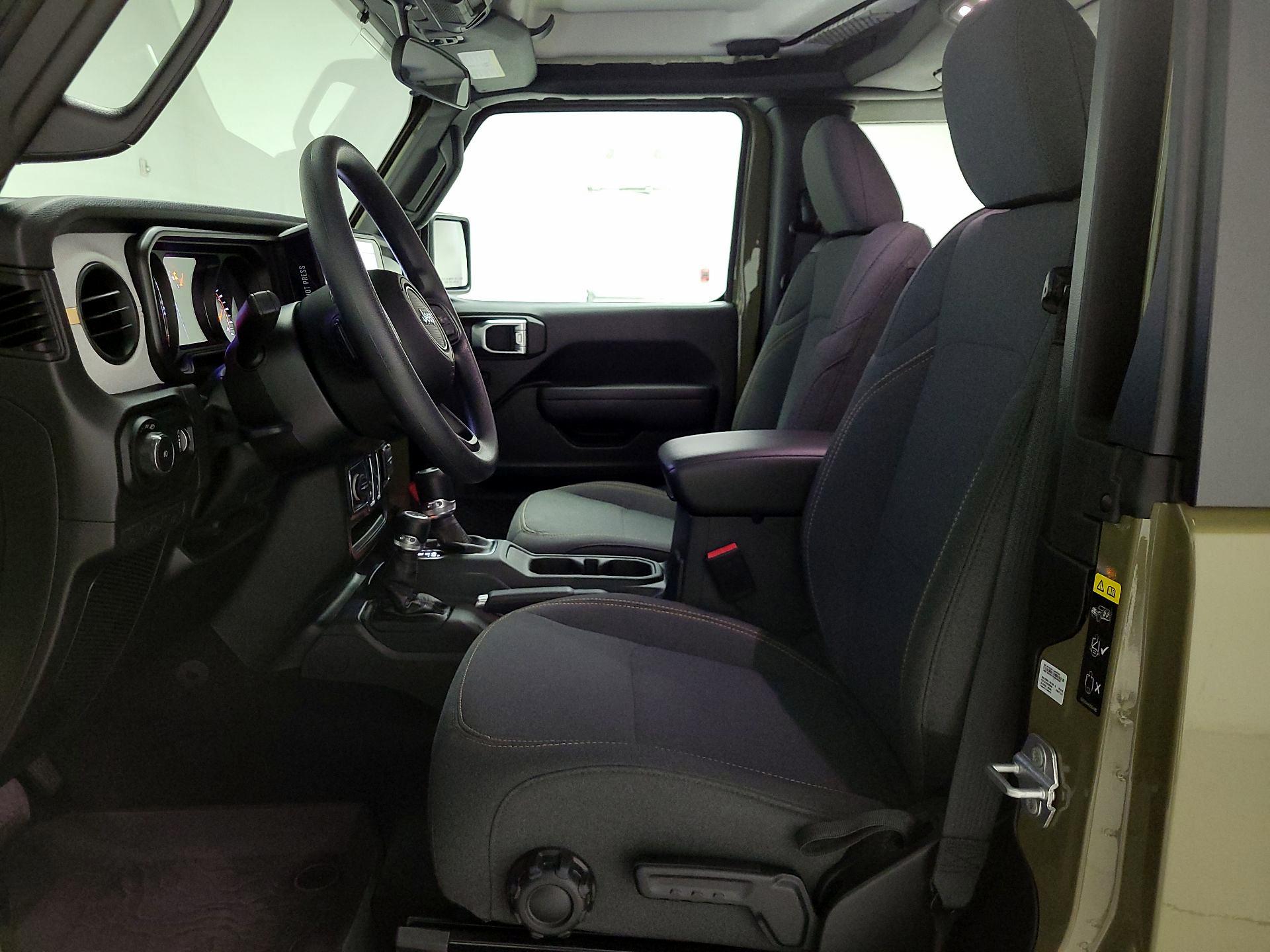 Thumbnail: 2025 Jeep Wrangler - 11