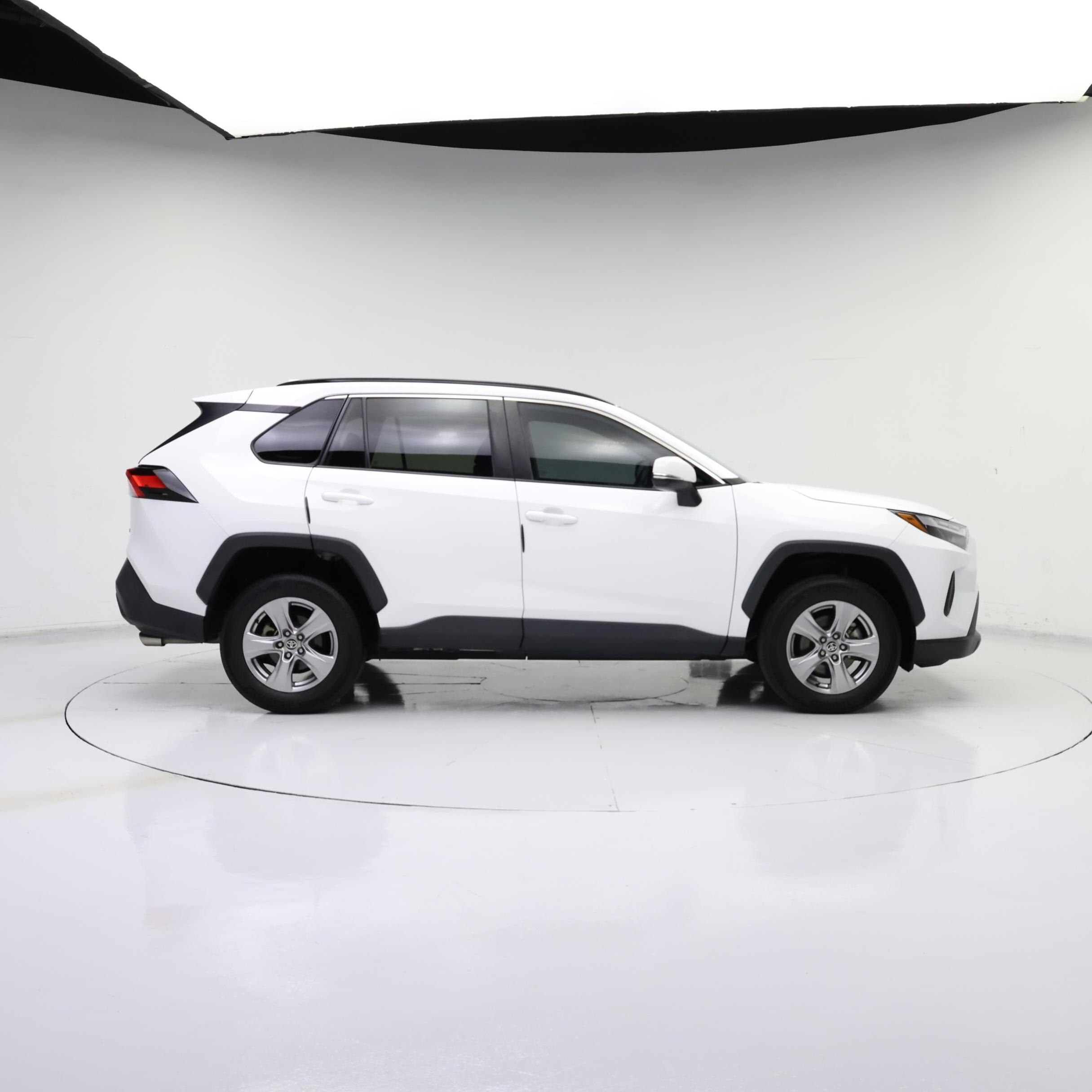 Thumbnail: 2023 Toyota RAV4 - 7