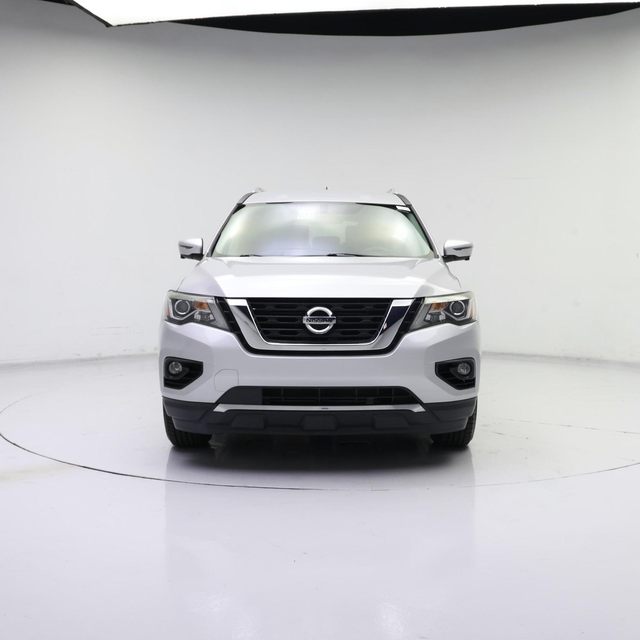 Thumbnail: 2017 Nissan Pathfinder - 5