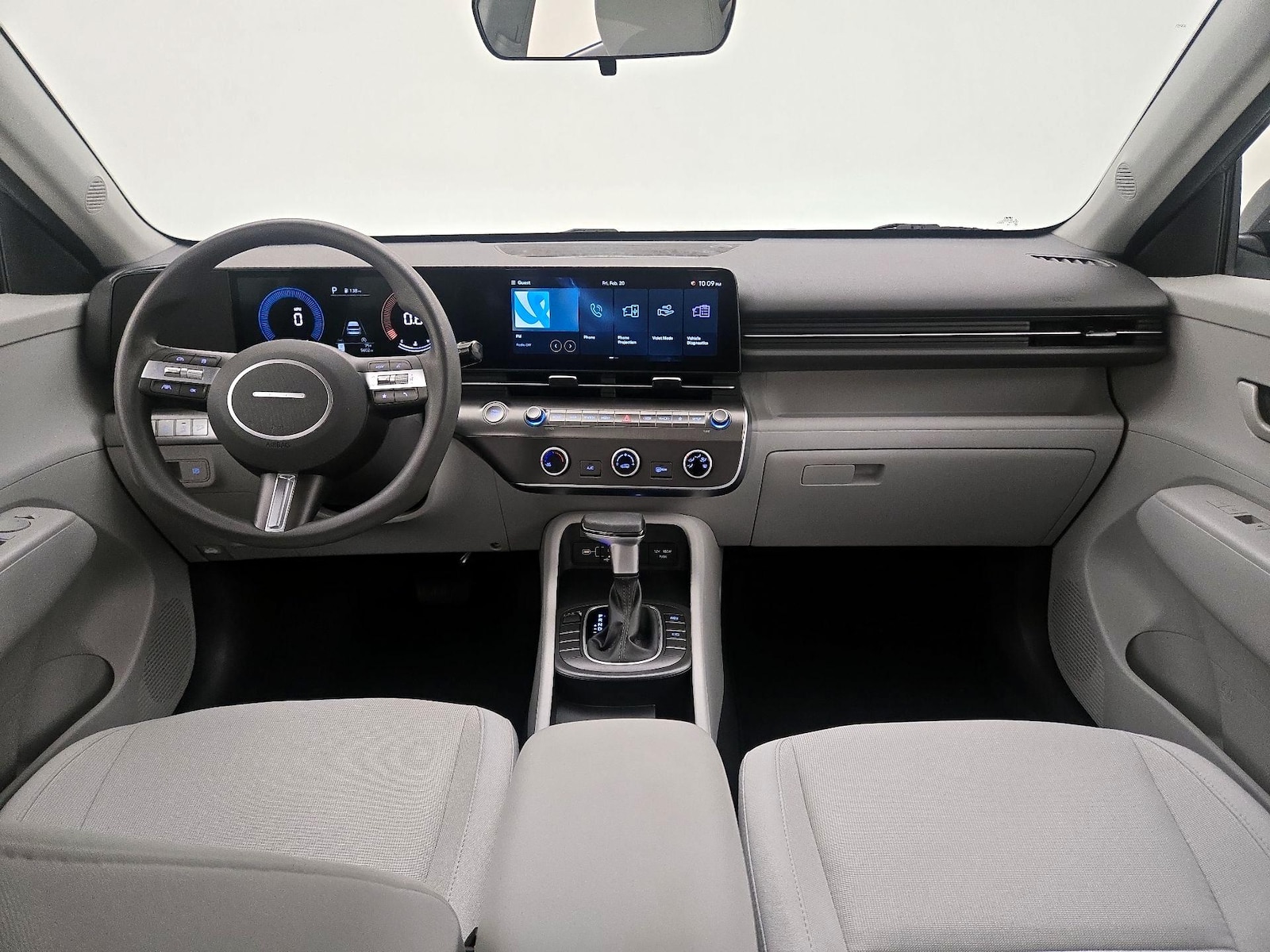 2025 Hyundai Kona SE - Photo 10