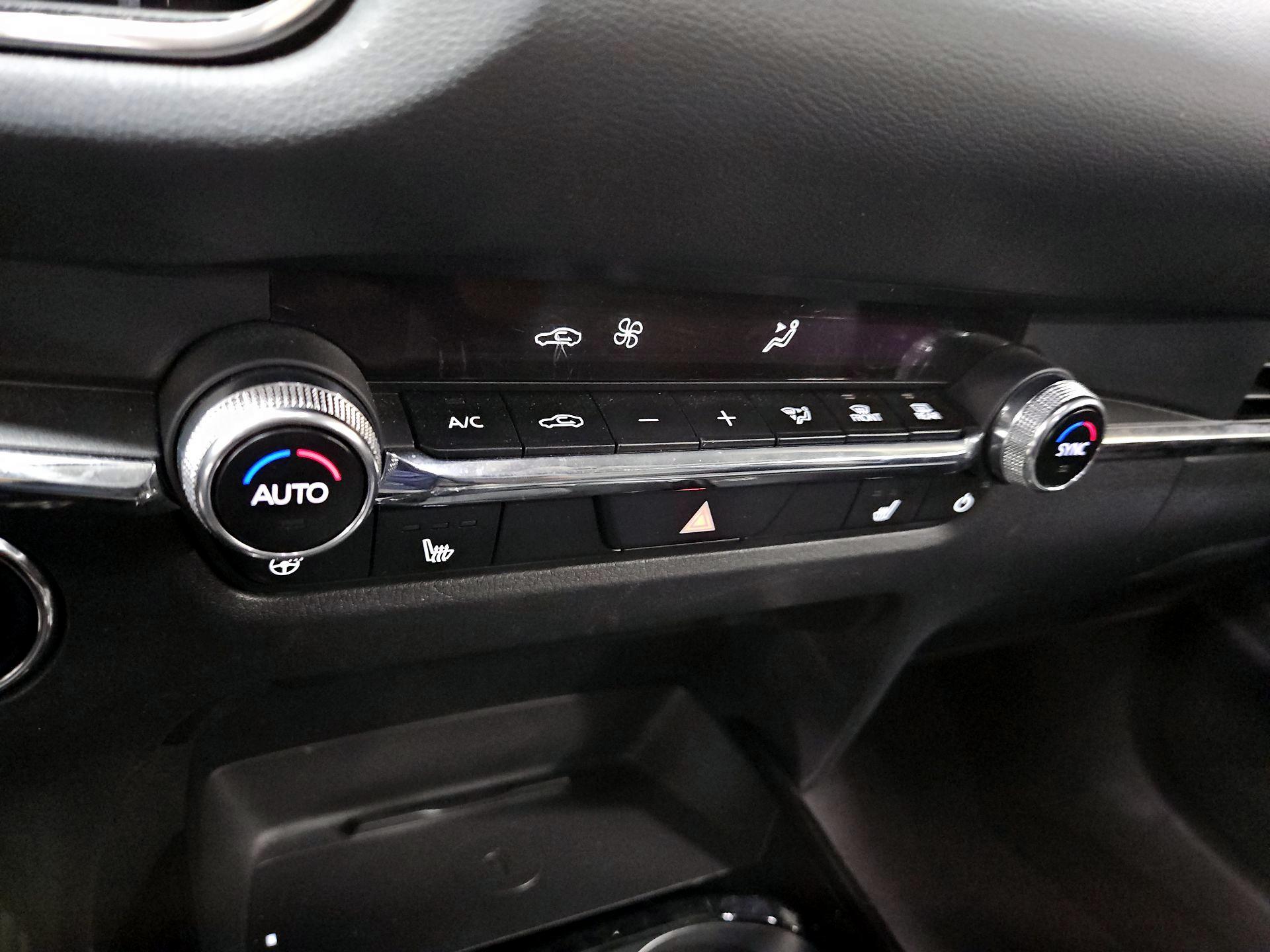 Thumbnail: 2024 Mazda CX-30 - 17