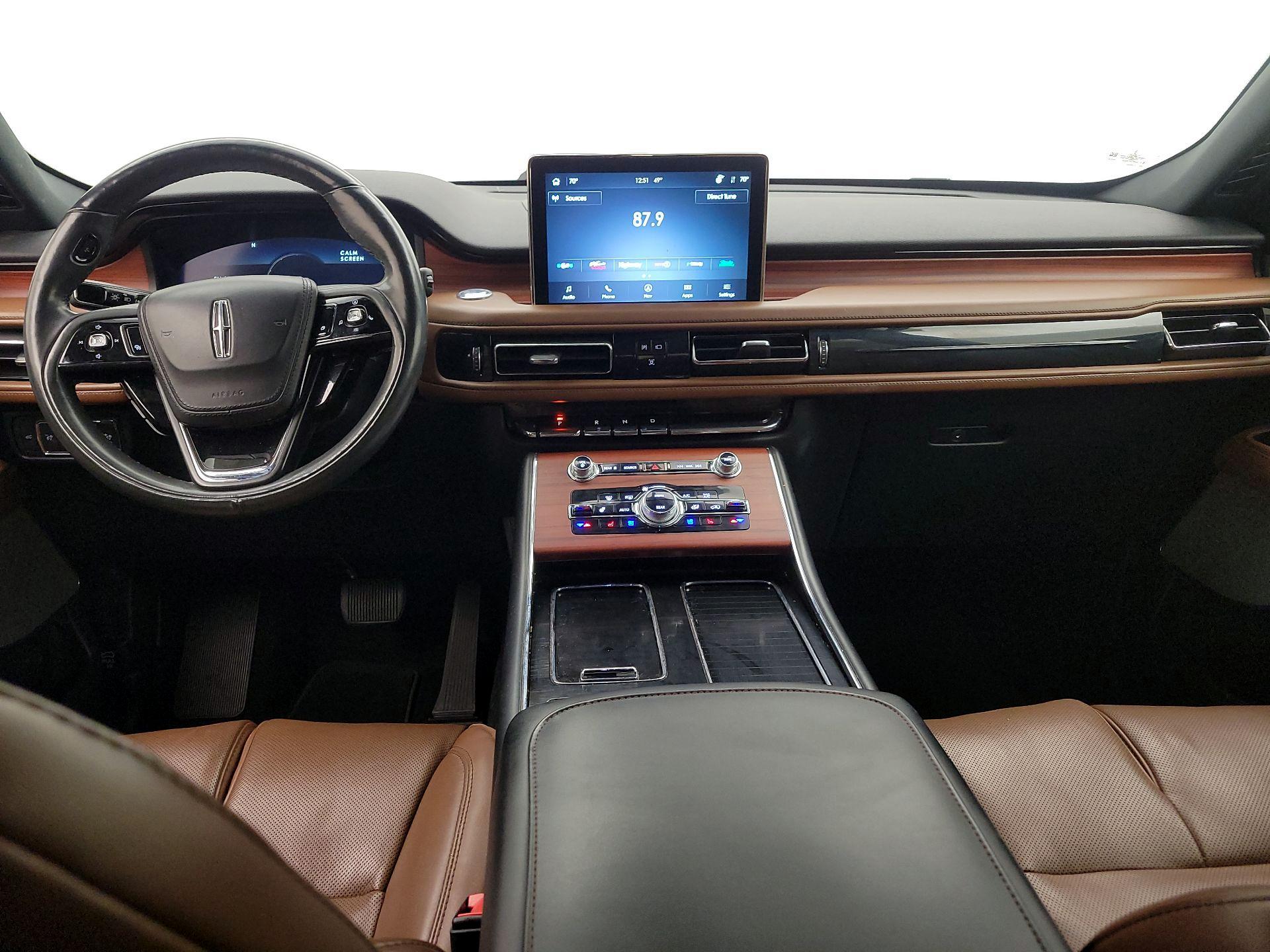 Thumbnail: 2022 Lincoln Aviator - 9