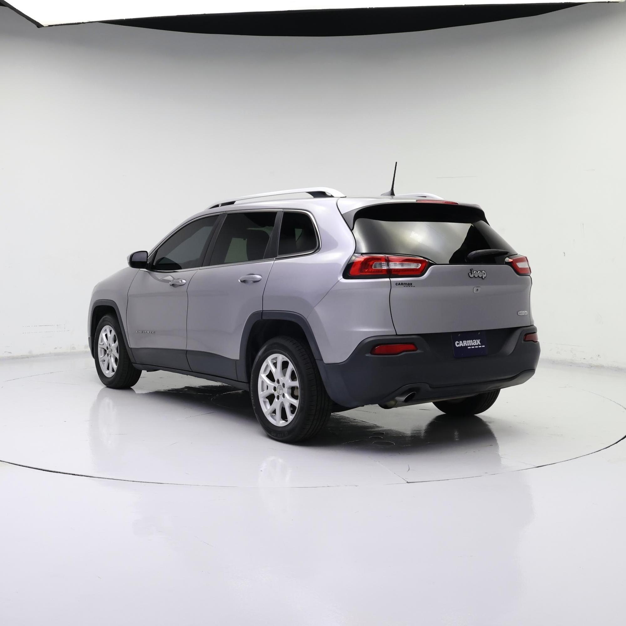 Thumbnail: 2018 Jeep Cherokee - 2