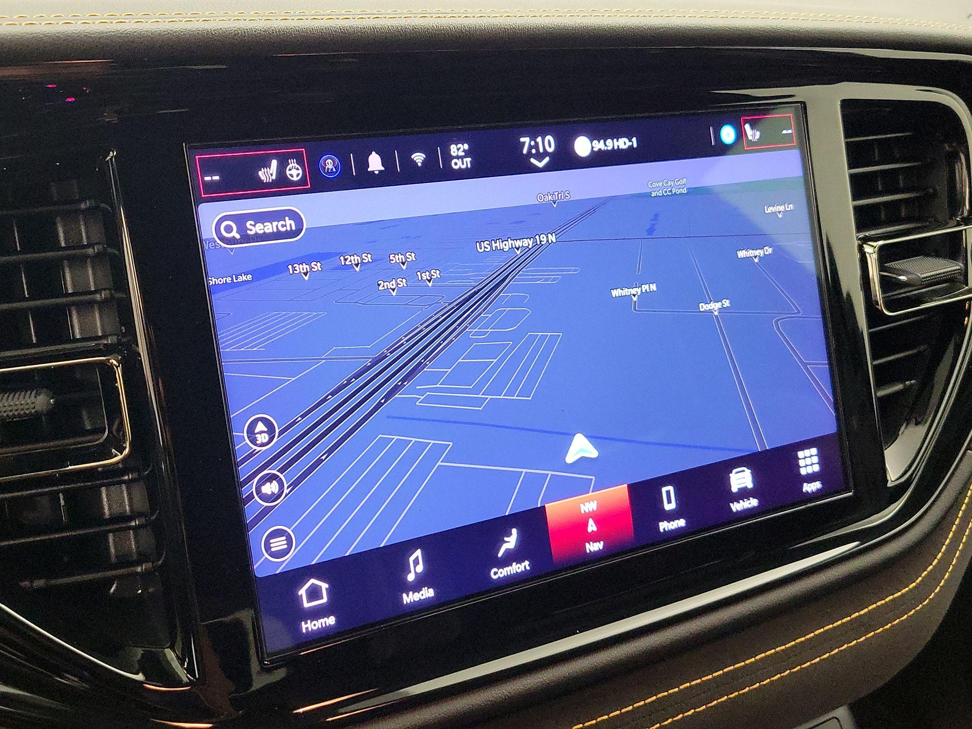 Thumbnail: 2022 Dodge Durango - 14