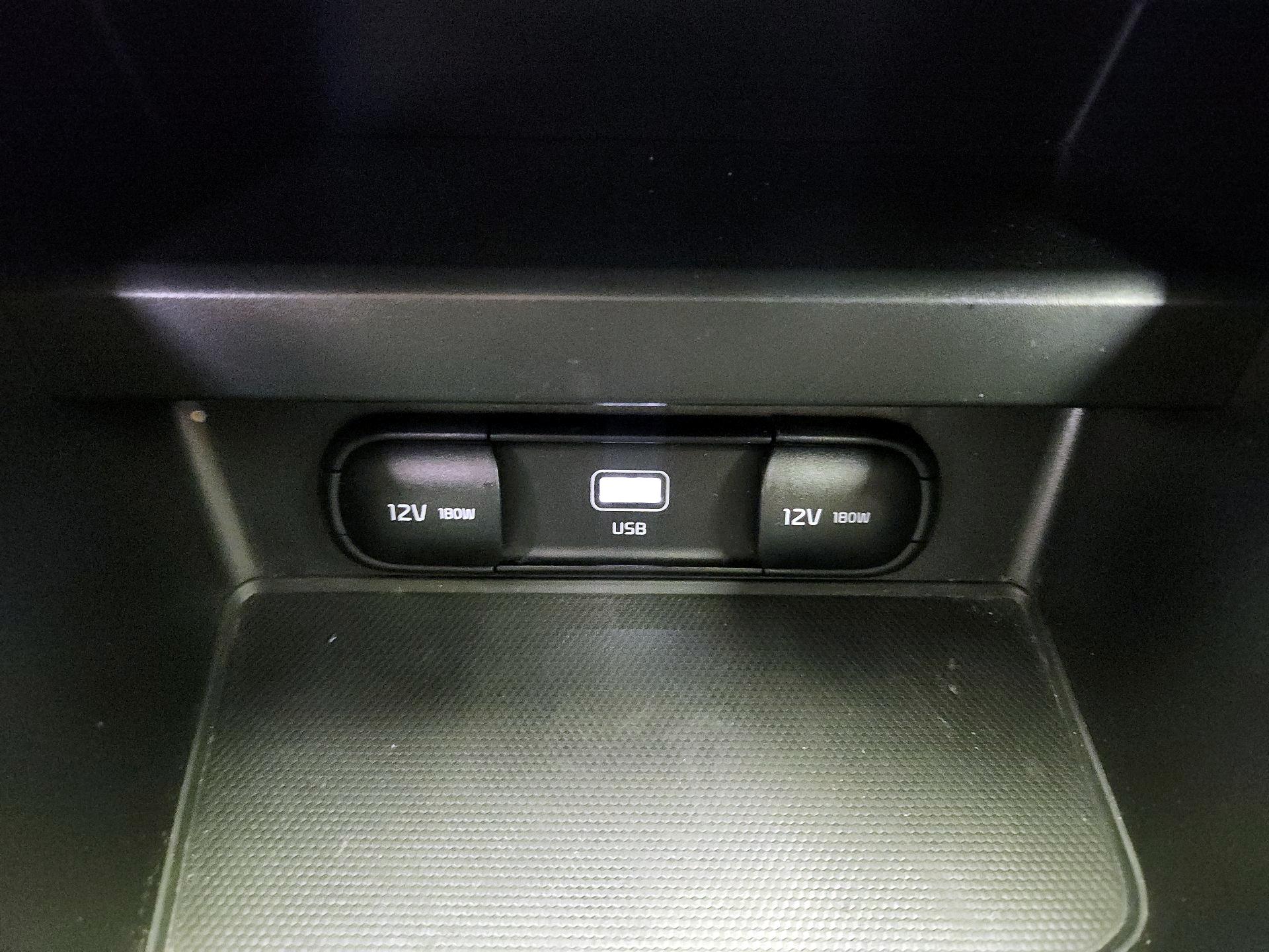 Thumbnail: 2025 Kia Soul - 18