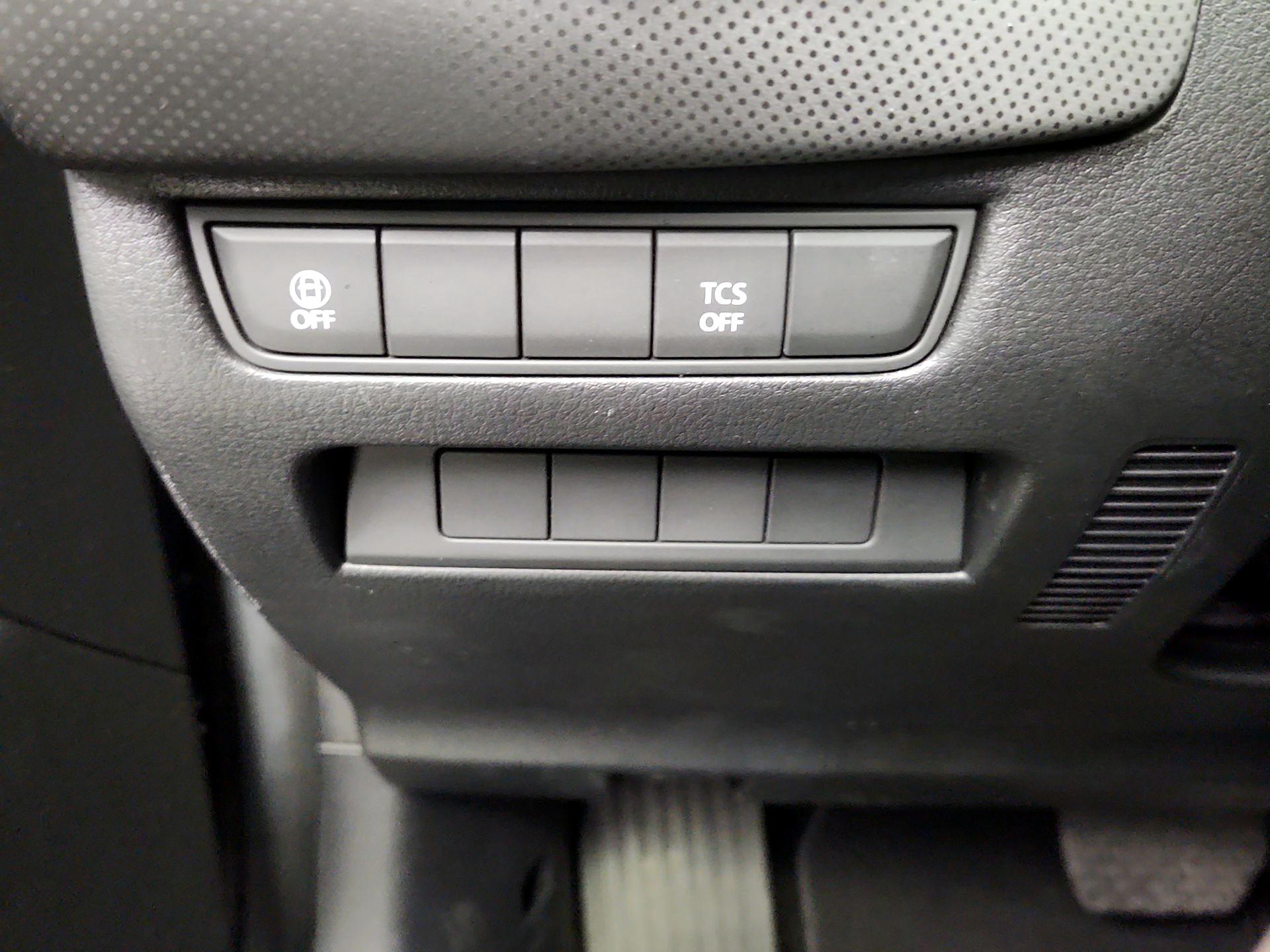 Thumbnail: 2025 Mazda CX-50 - 13