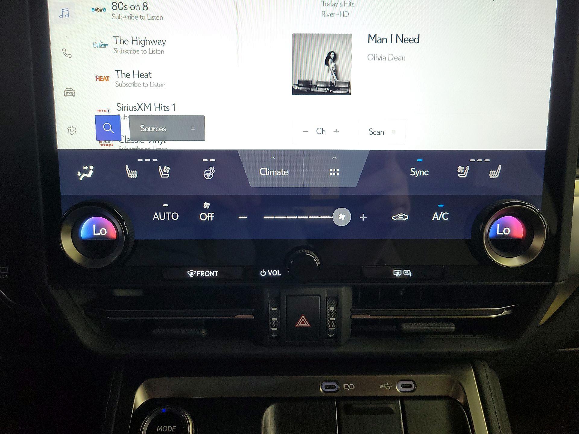 Thumbnail: 2025 Lexus GX - 16