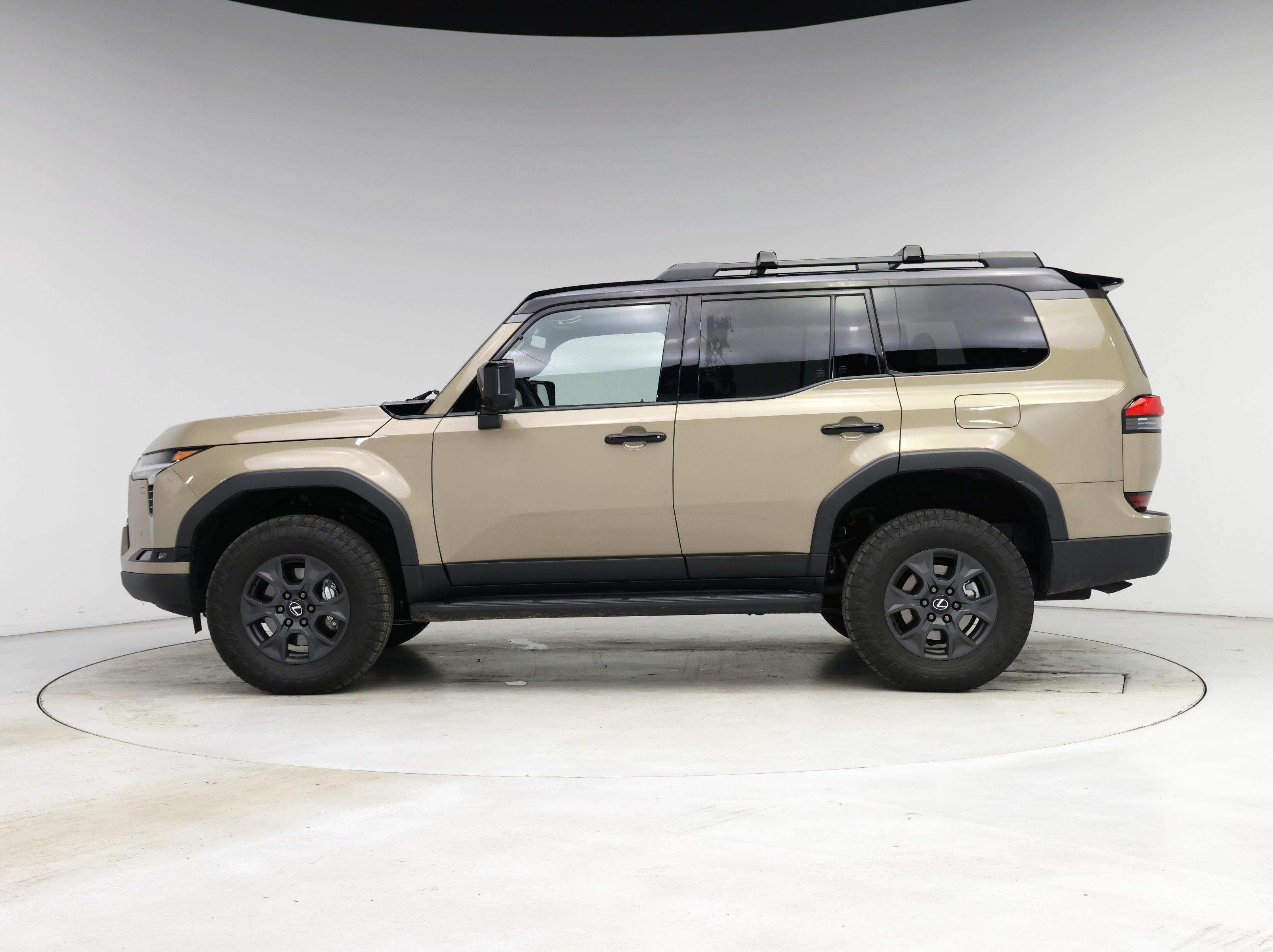 Thumbnail: 2025 Lexus GX - 3