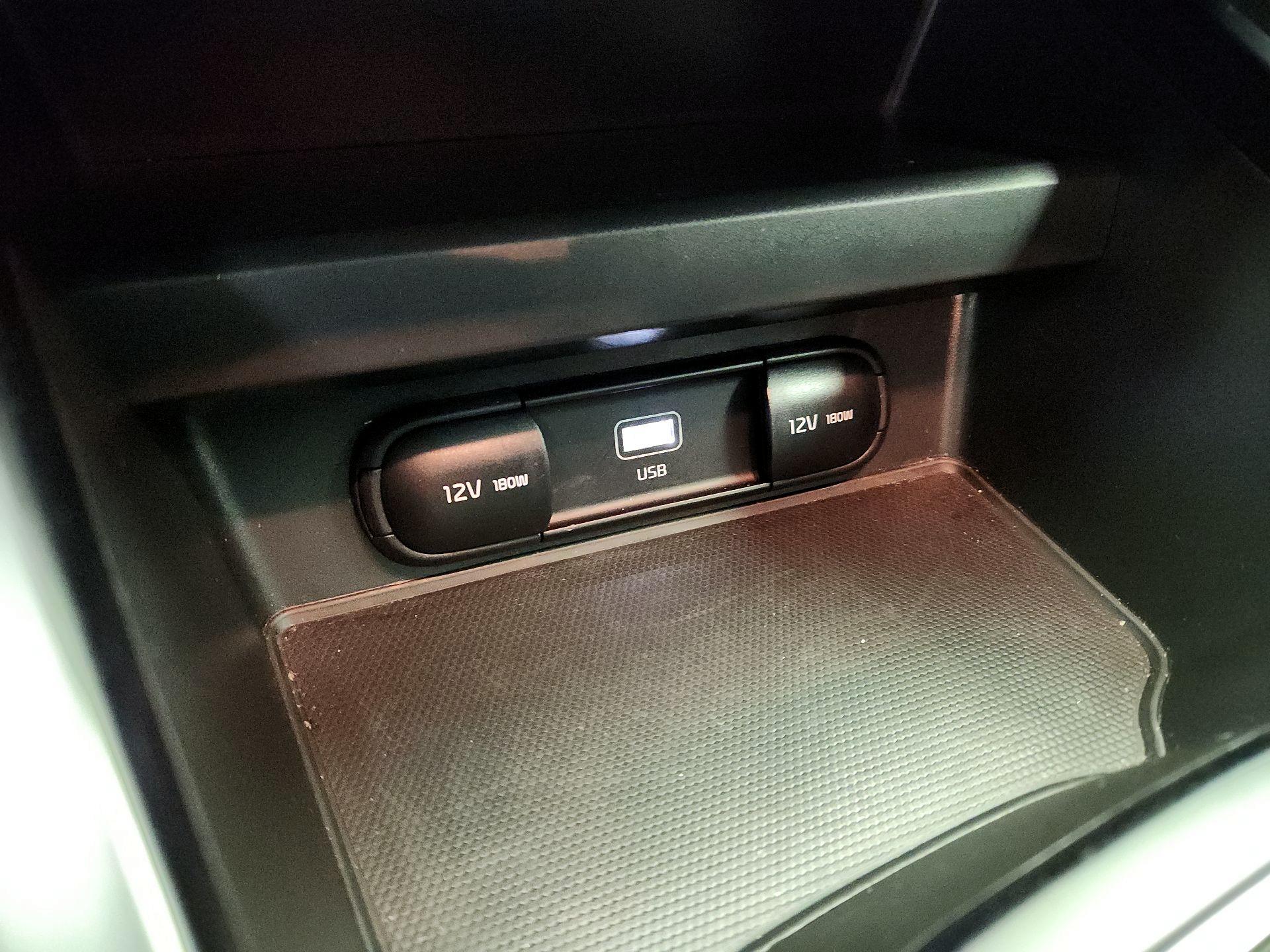 Thumbnail: 2025 Kia Soul - 18