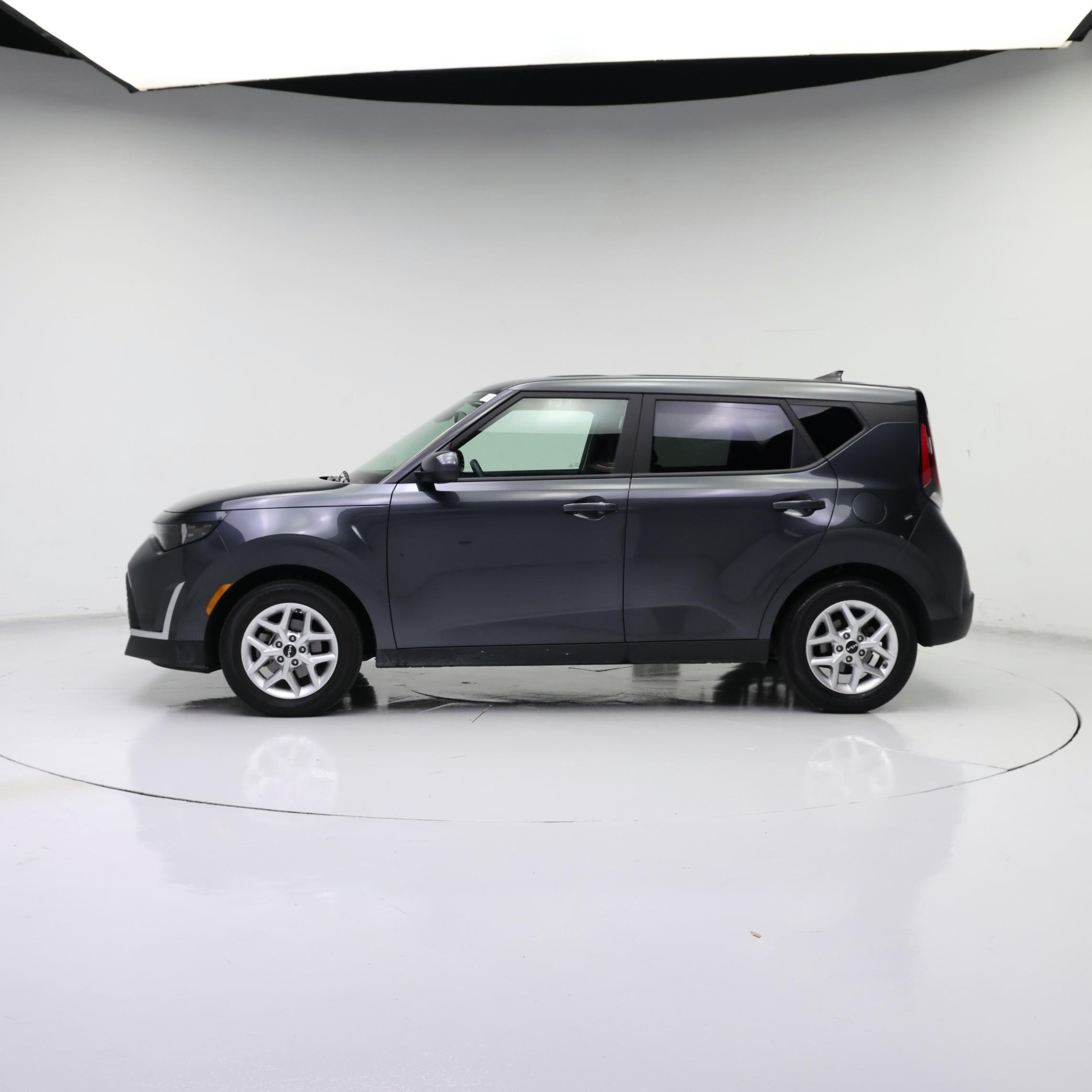 Thumbnail: 2025 Kia Soul - 3