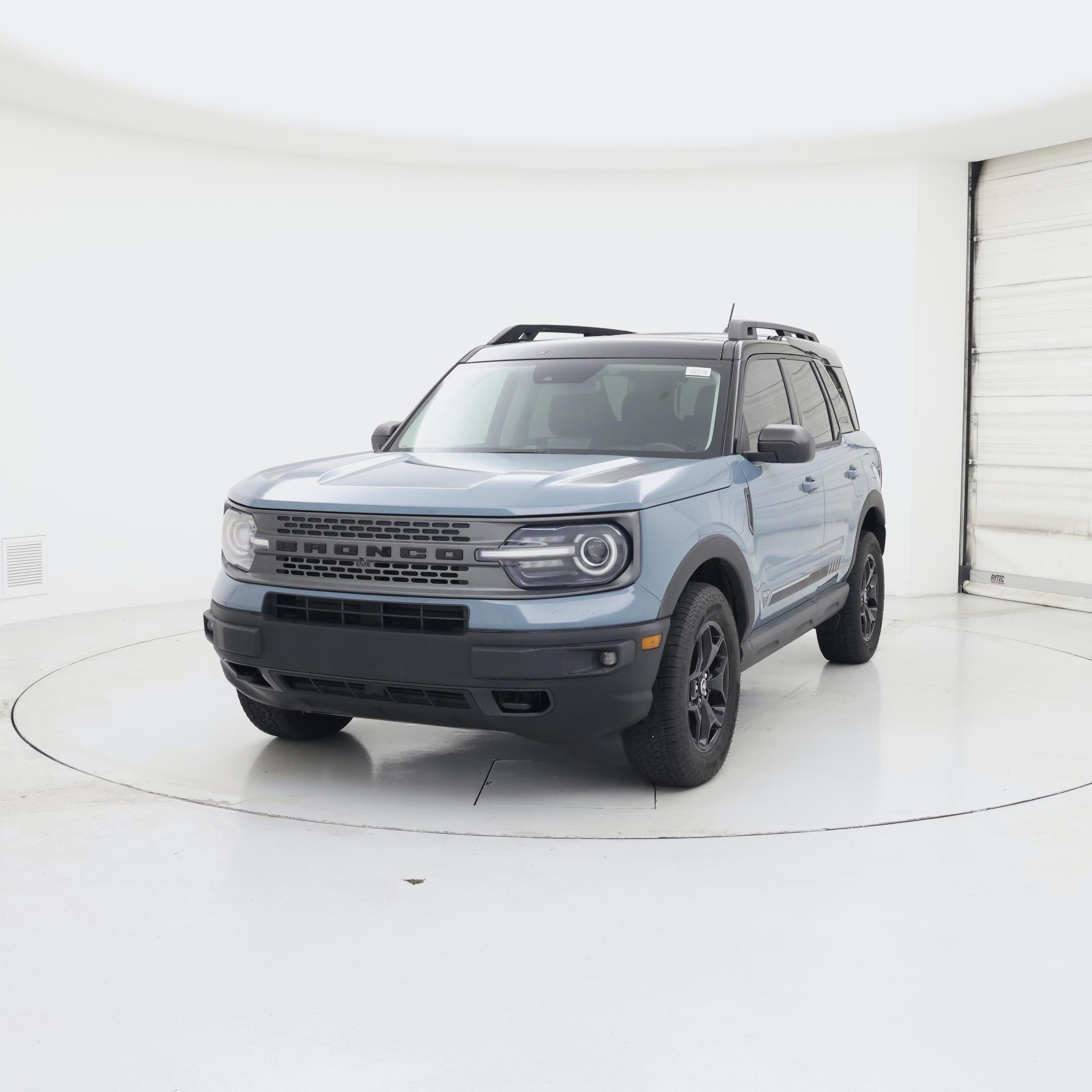 Thumbnail: 2021 Ford Bronco Sport - 4