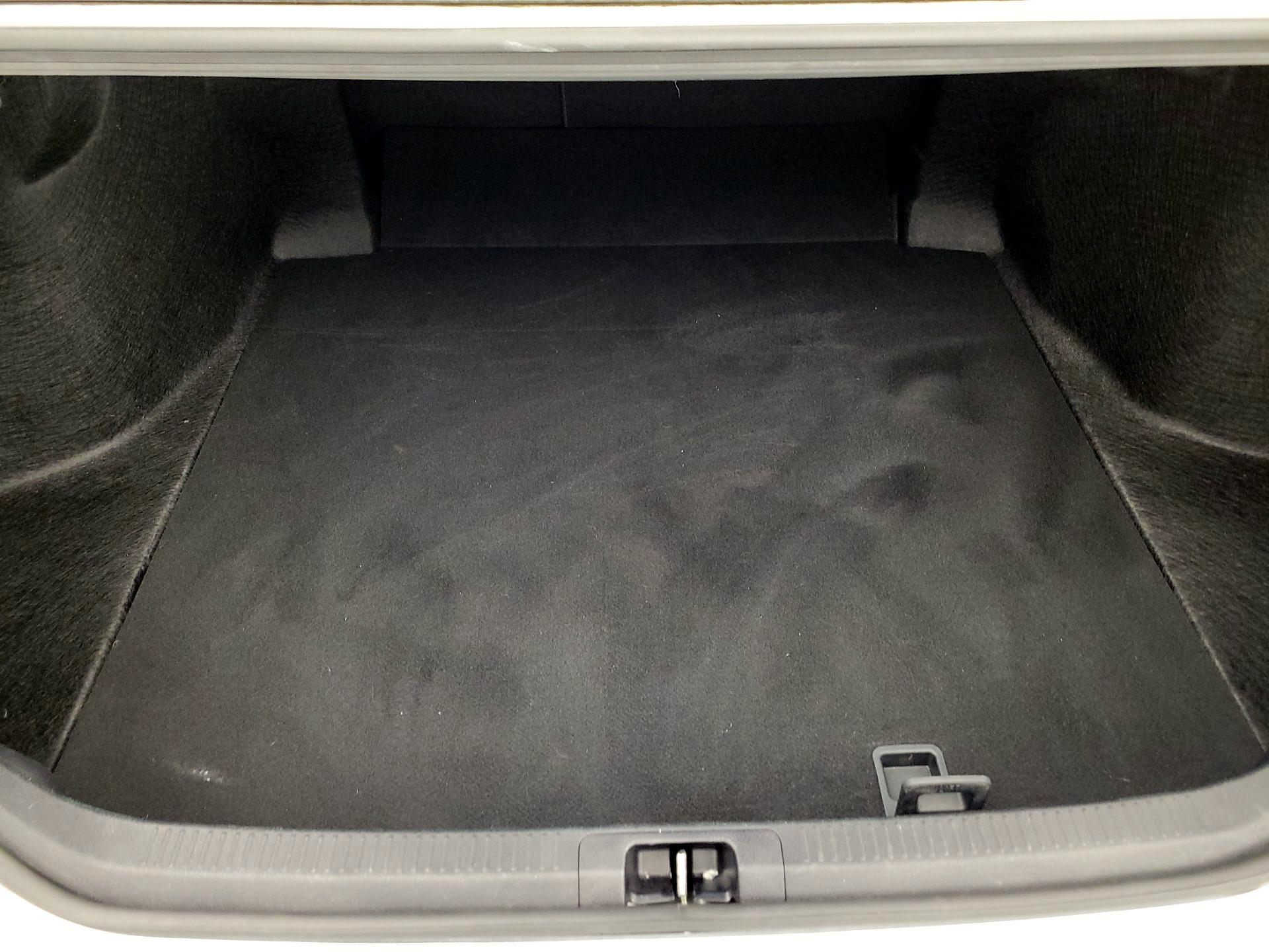 Thumbnail: 2023 Toyota Camry - 20