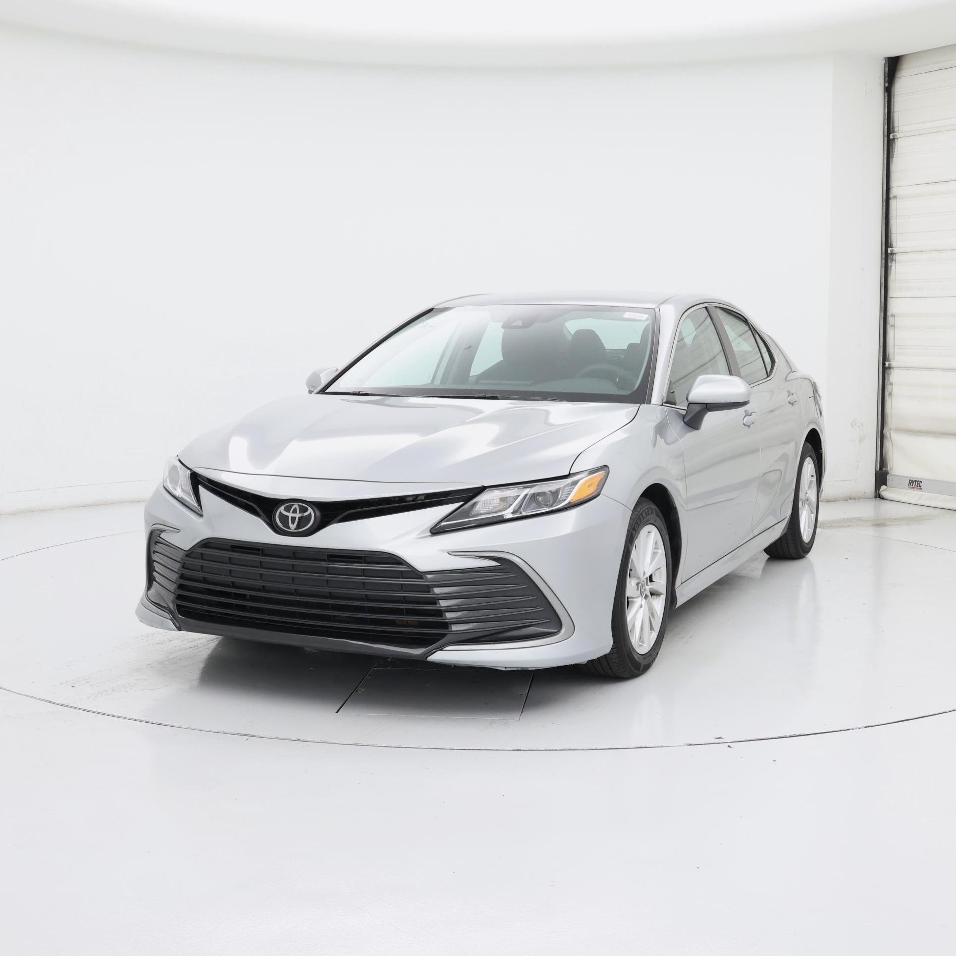 Thumbnail: 2023 Toyota Camry - 4