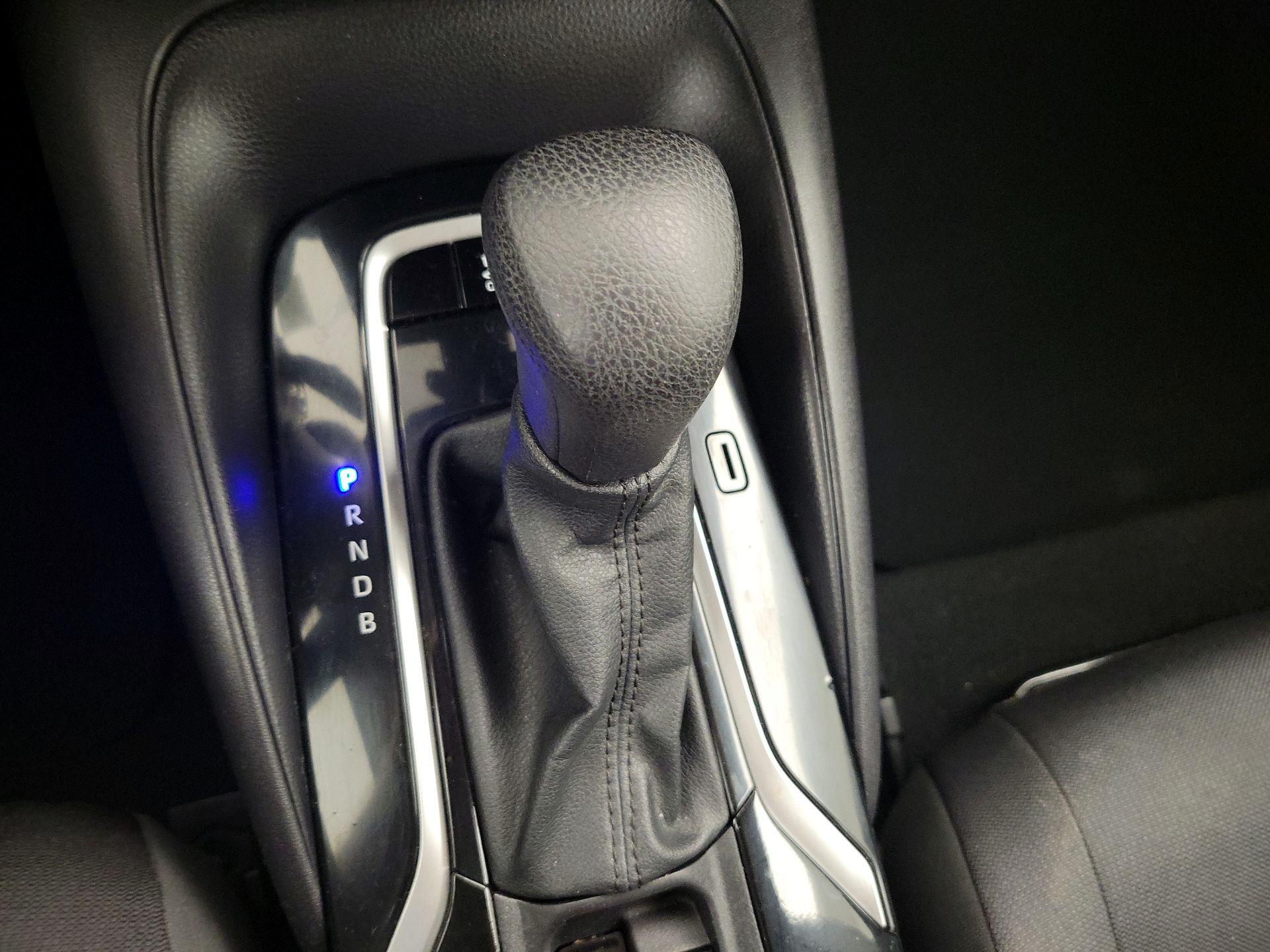 Thumbnail: 2022 Toyota Corolla - 17