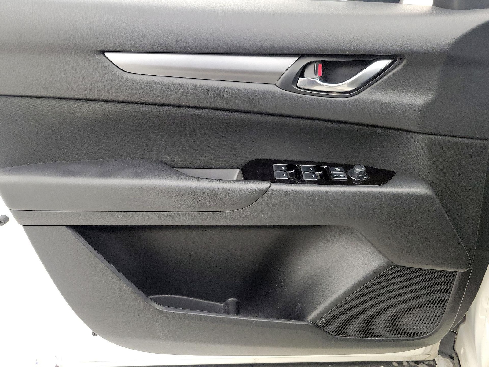 2023 Mazda CX-5 S - Photo 13