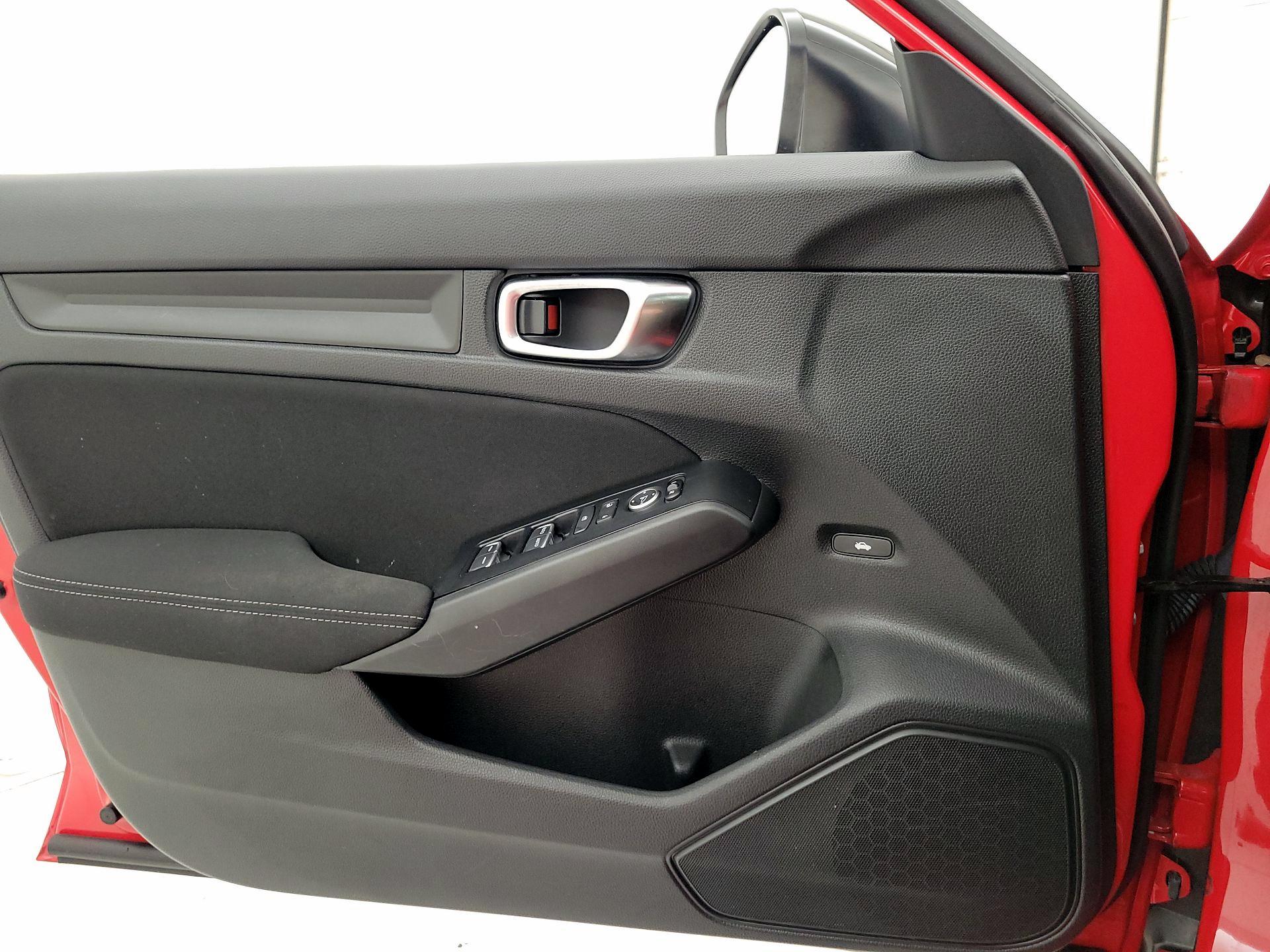 Thumbnail: 2023 Honda Civic - 10