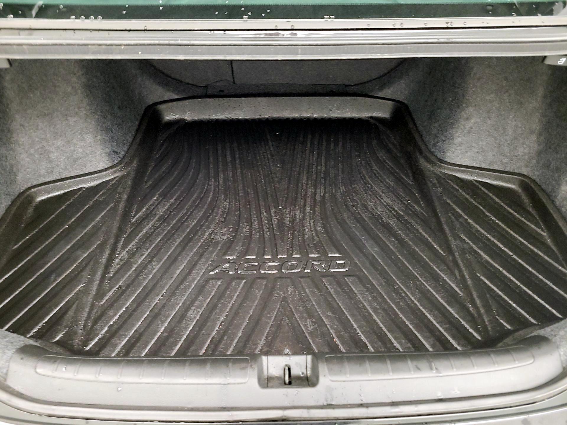 Thumbnail: 2022 Honda Accord - 20