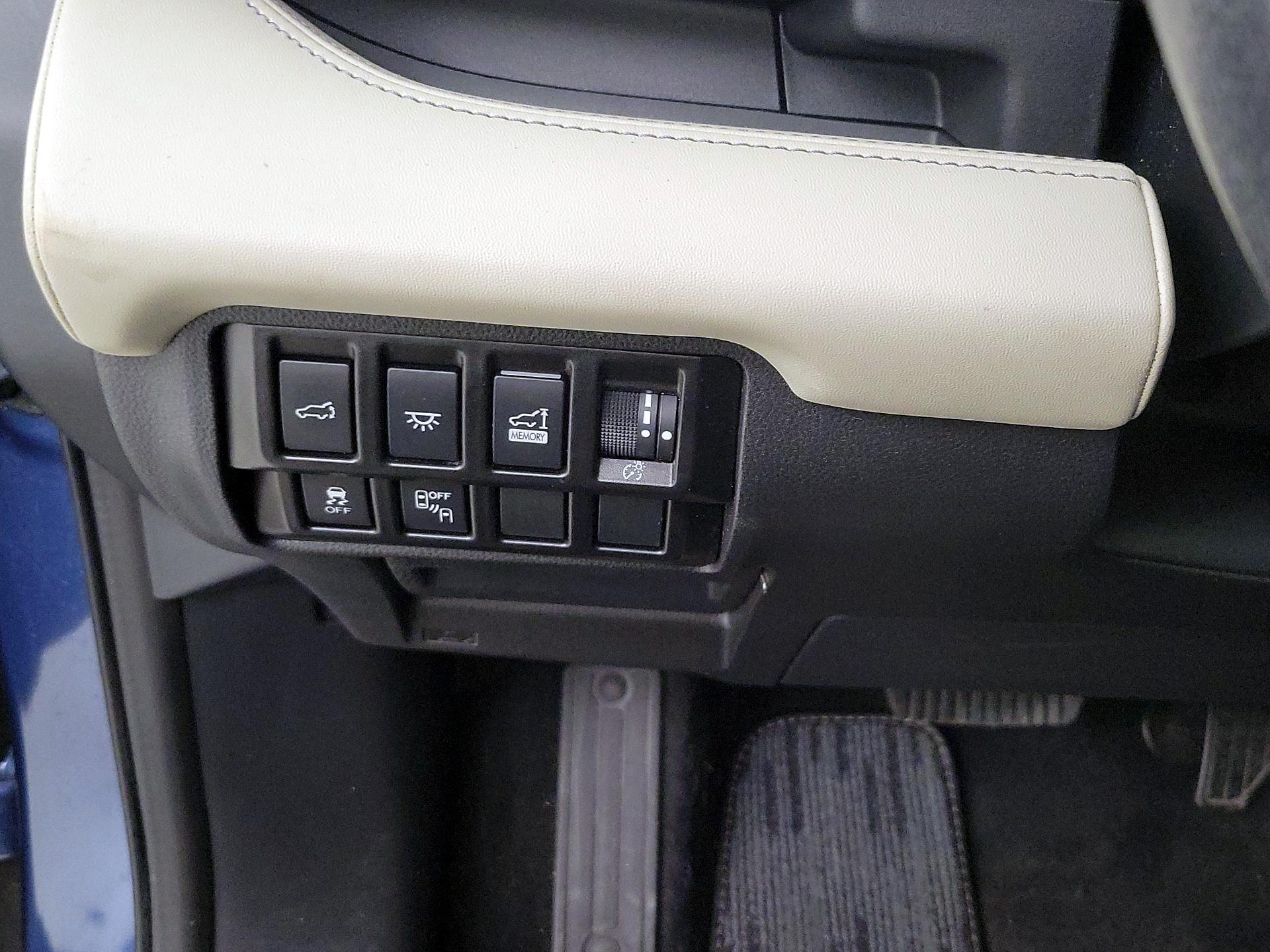 Thumbnail: 2022 Subaru Ascent - 13