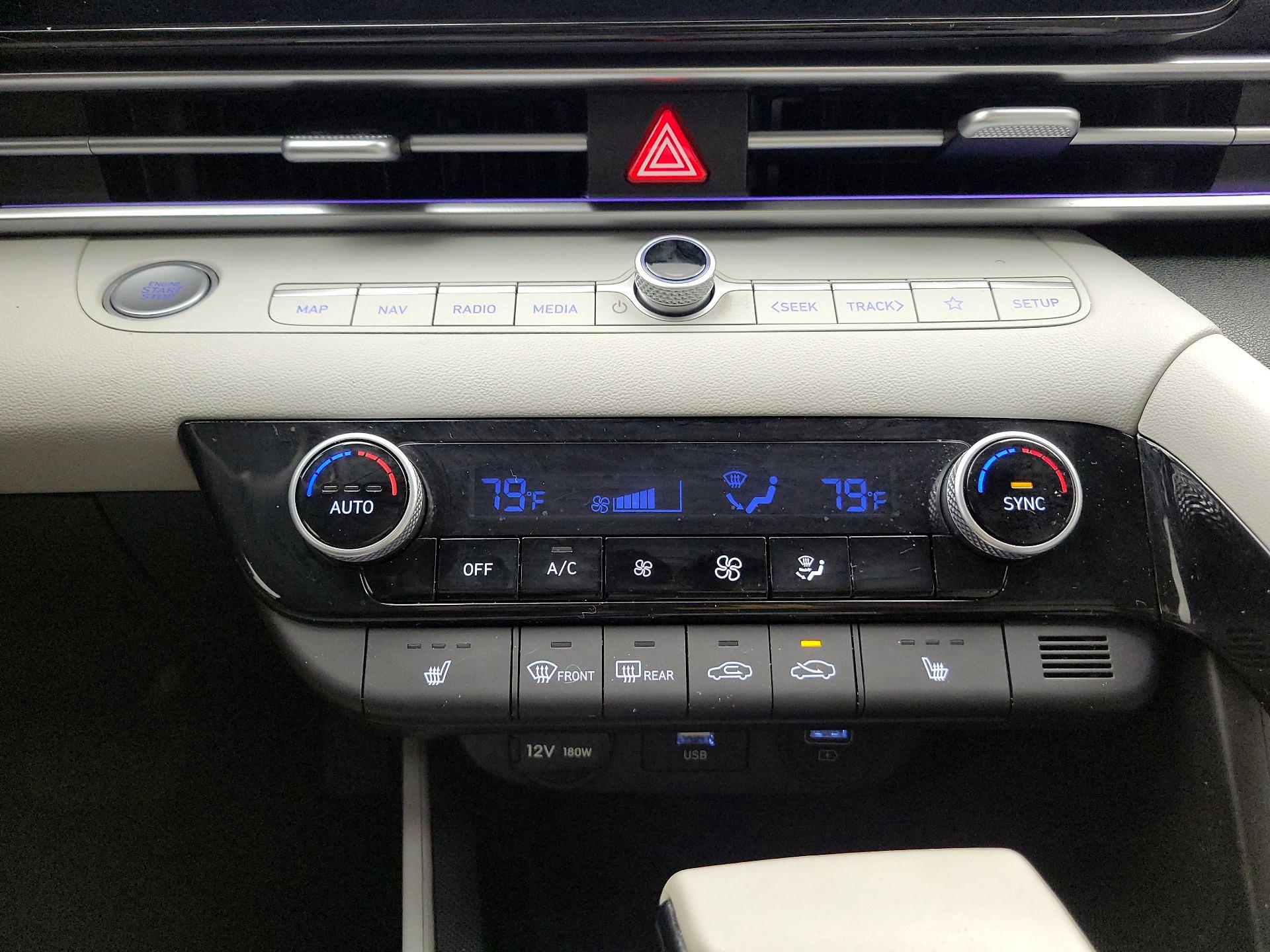 Thumbnail: 2023 Hyundai Elantra - 17