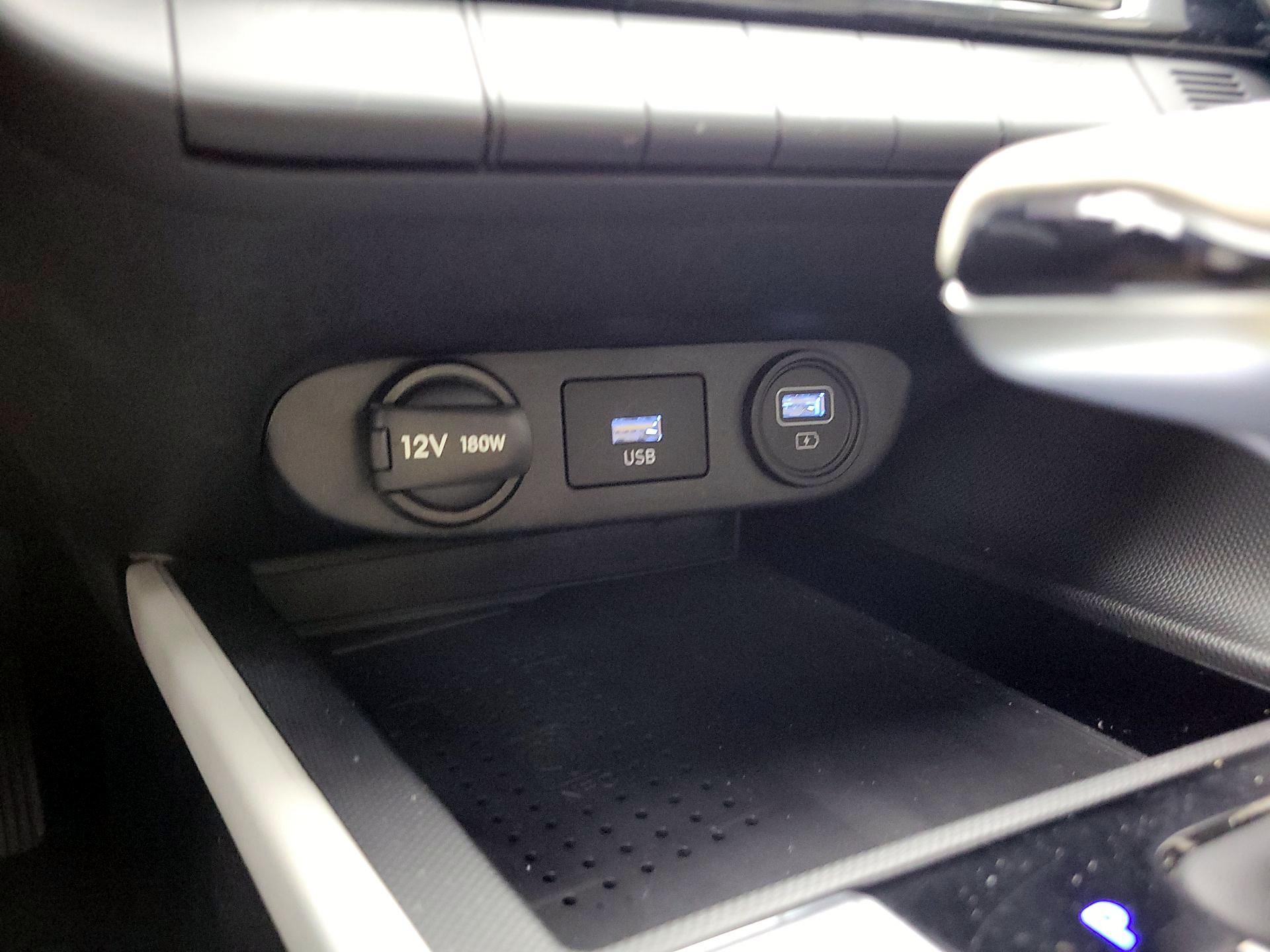 Thumbnail: 2023 Hyundai Elantra - 19