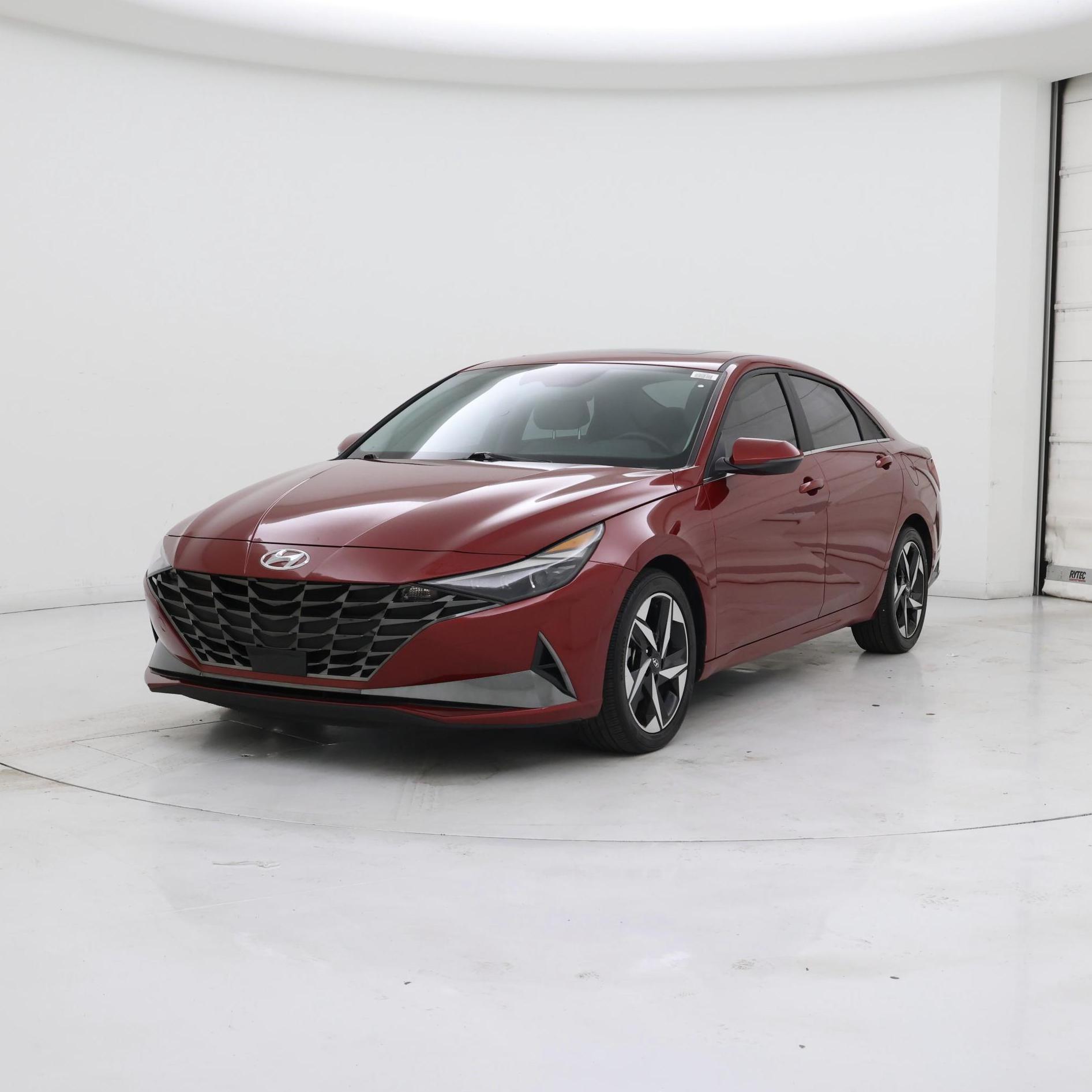 Thumbnail: 2023 Hyundai Elantra - 4