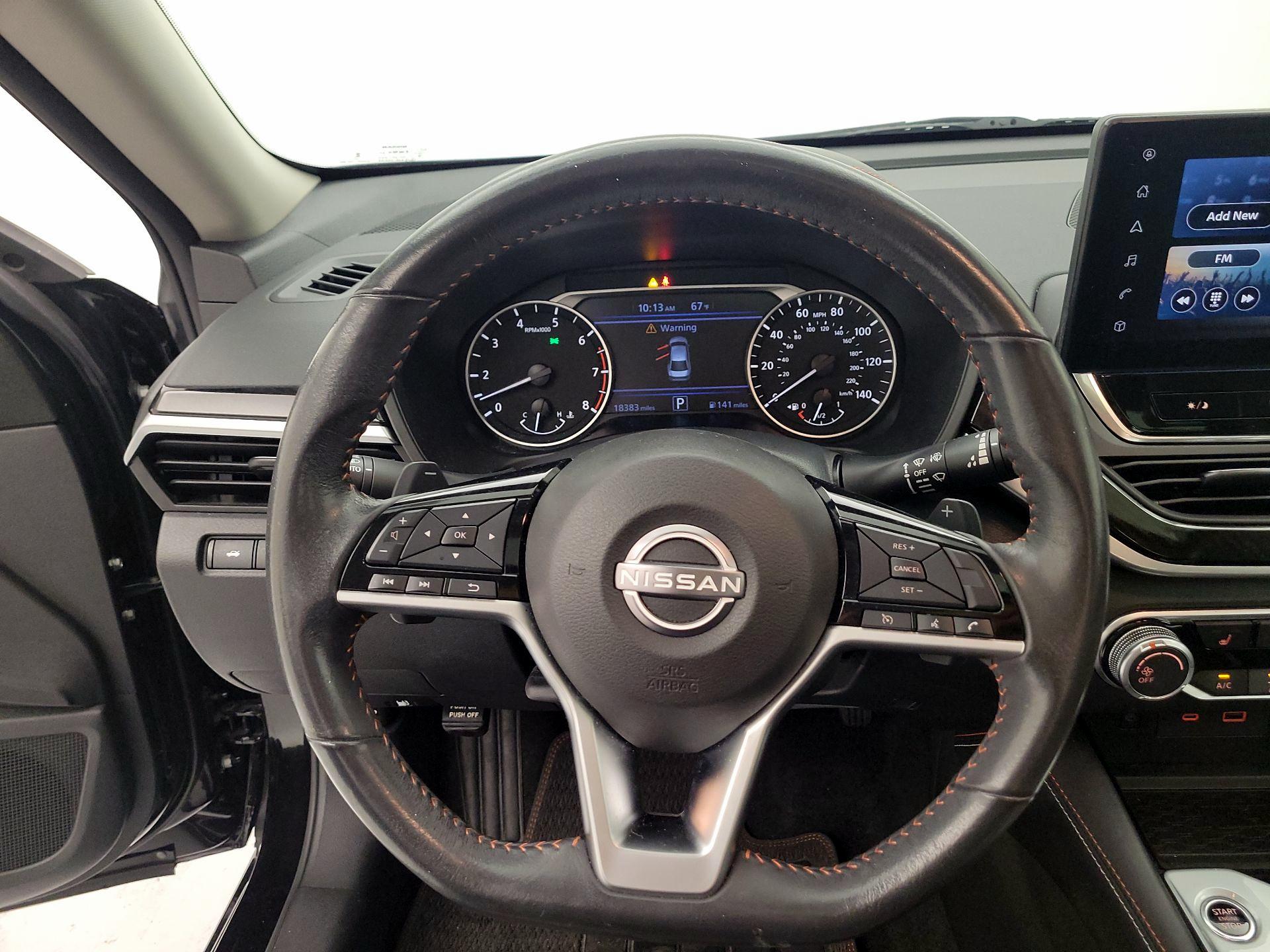 Thumbnail: 2023 Nissan Altima - 10