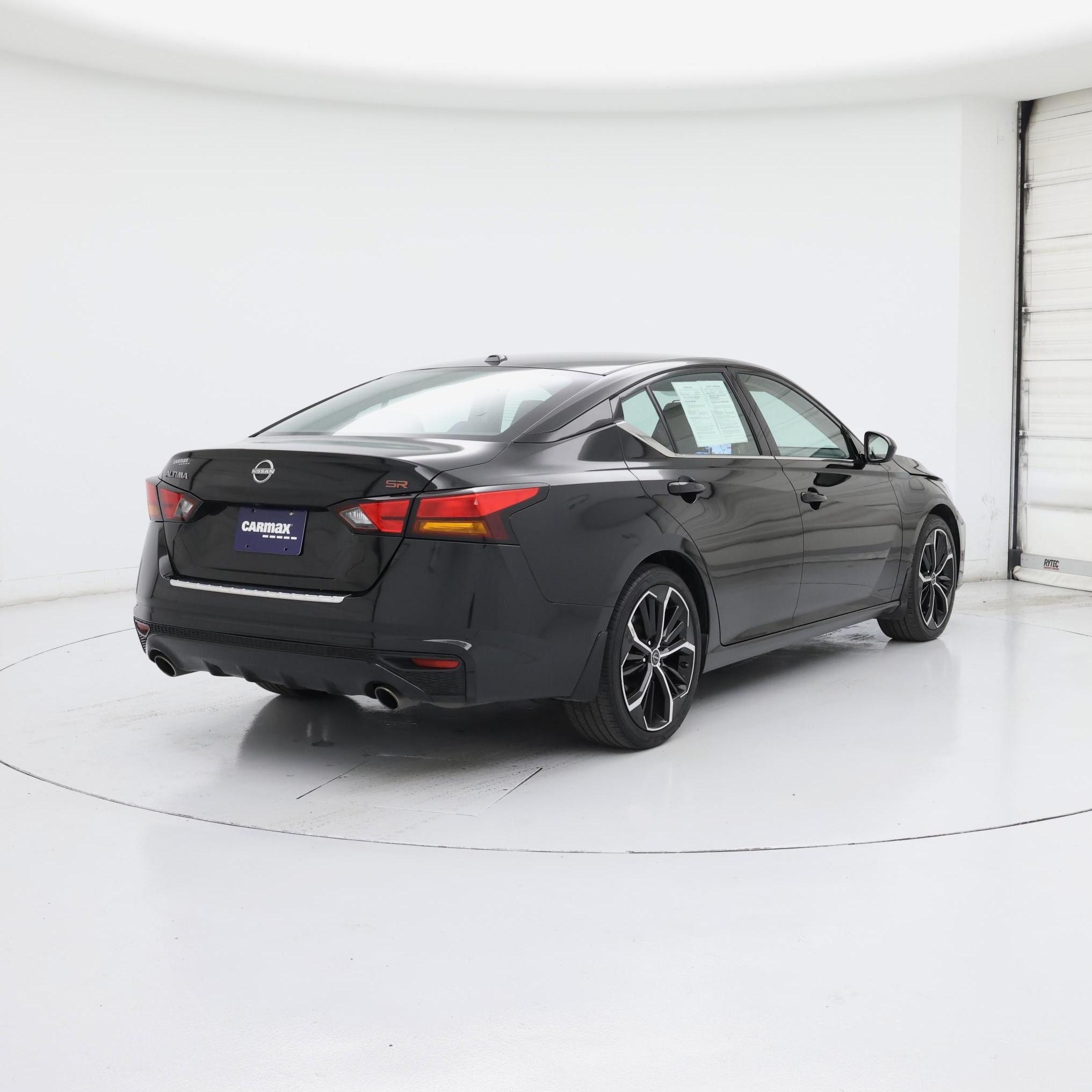 Thumbnail: 2023 Nissan Altima - 8