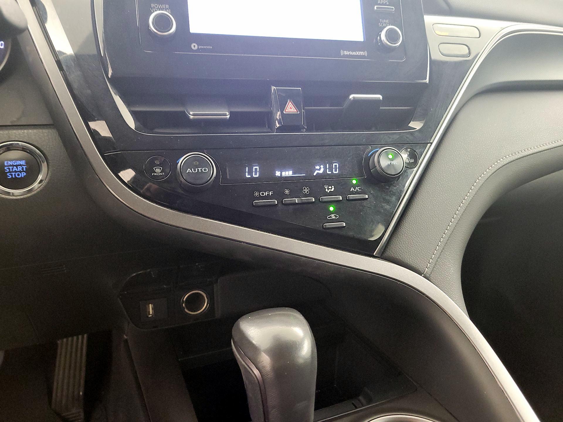 Thumbnail: 2024 Toyota Camry - 16