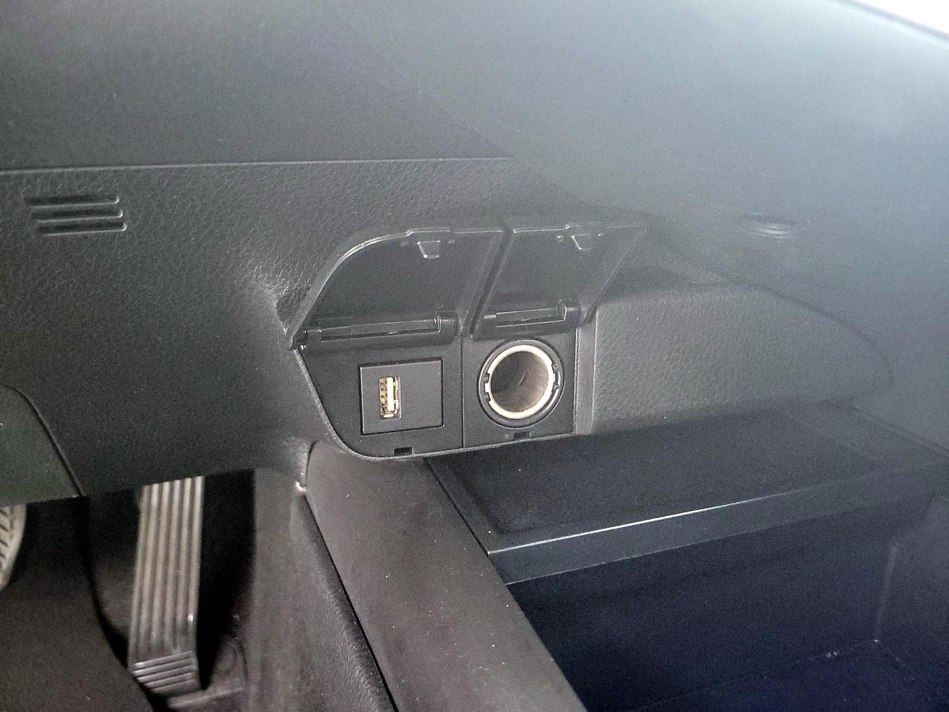 Thumbnail: 2024 Toyota Camry - 18