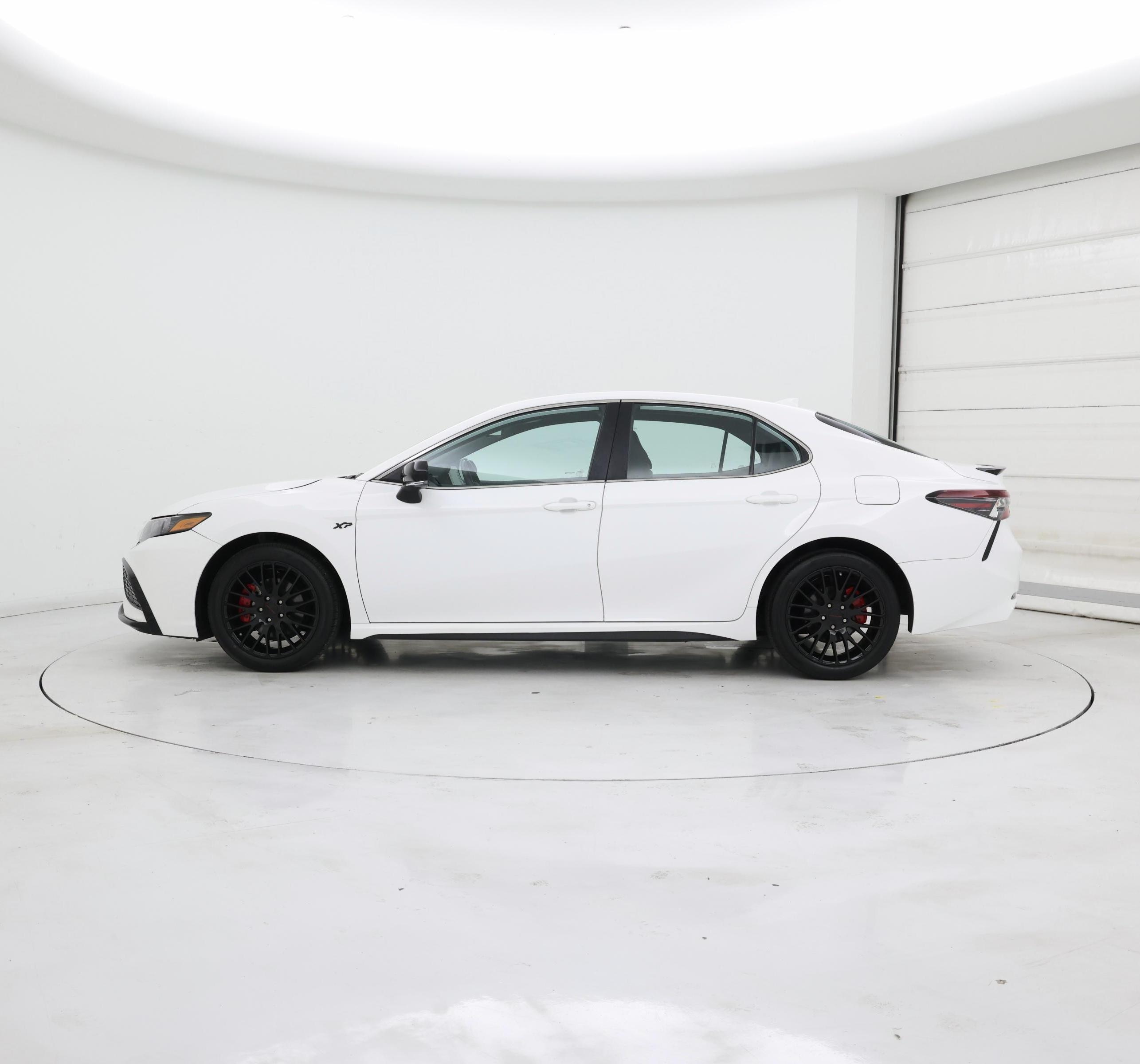 Thumbnail: 2024 Toyota Camry - 3