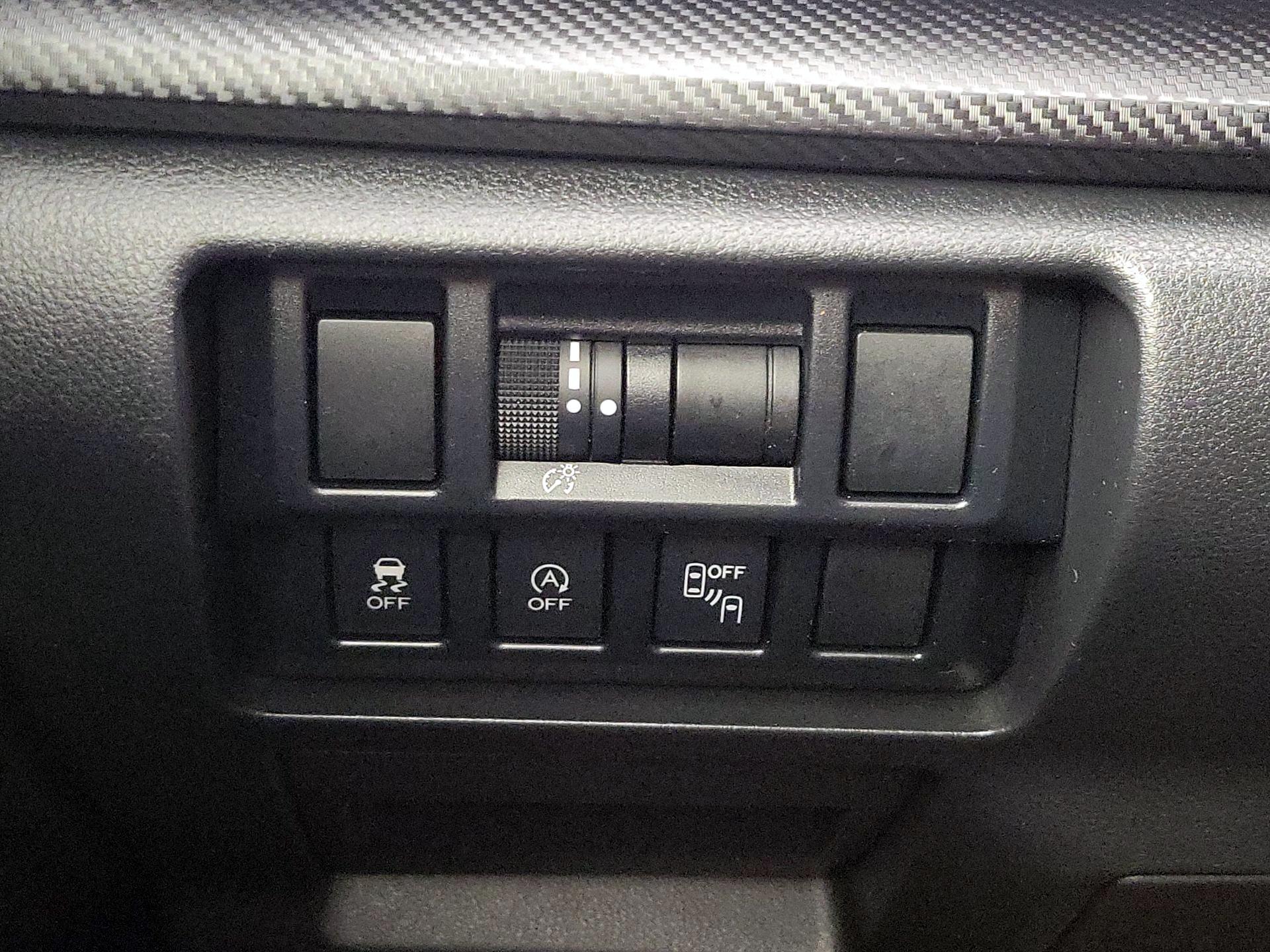 Thumbnail: 2020 Subaru Crosstrek - 13