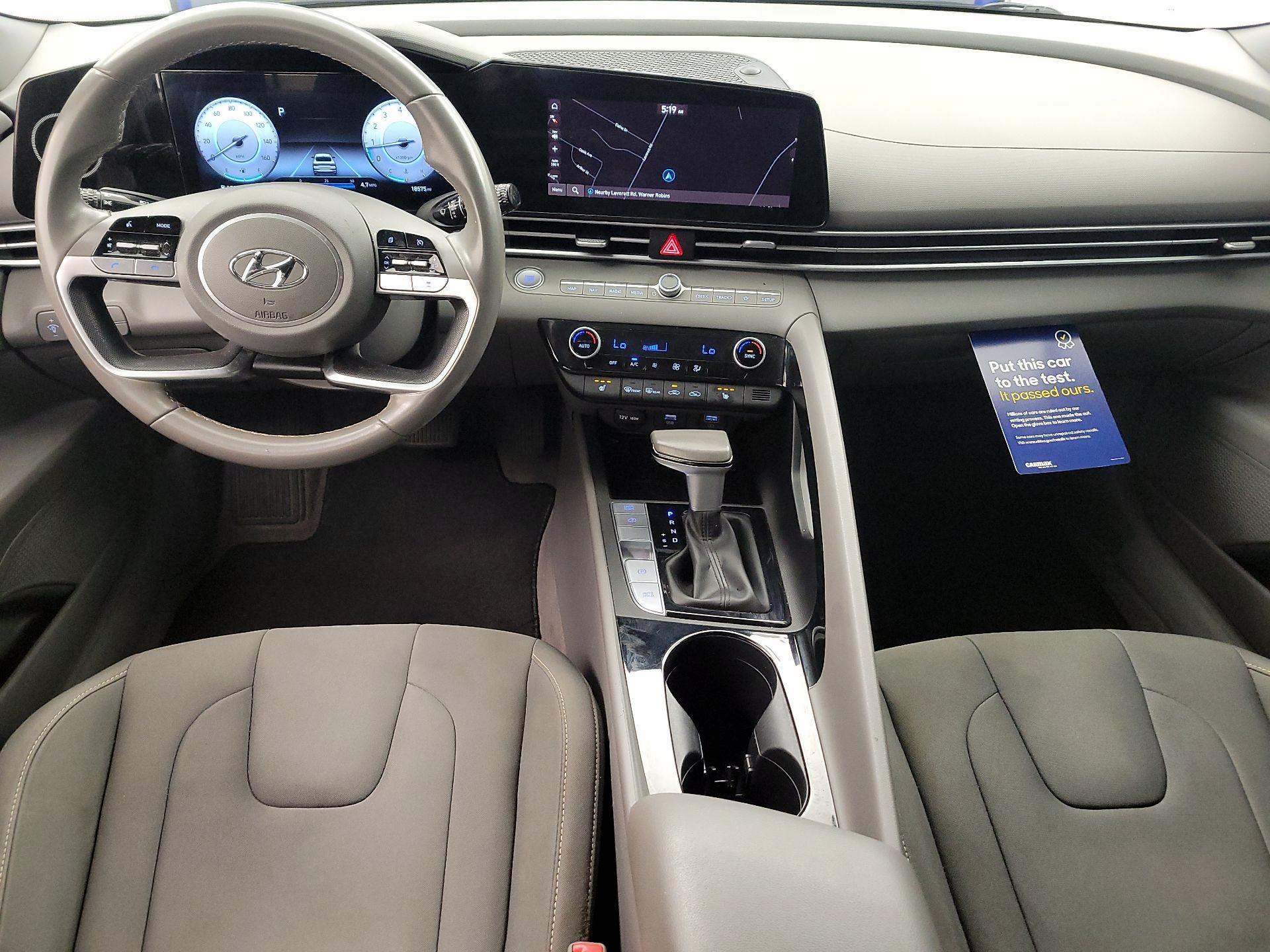 Thumbnail: 2023 Hyundai Elantra - 9