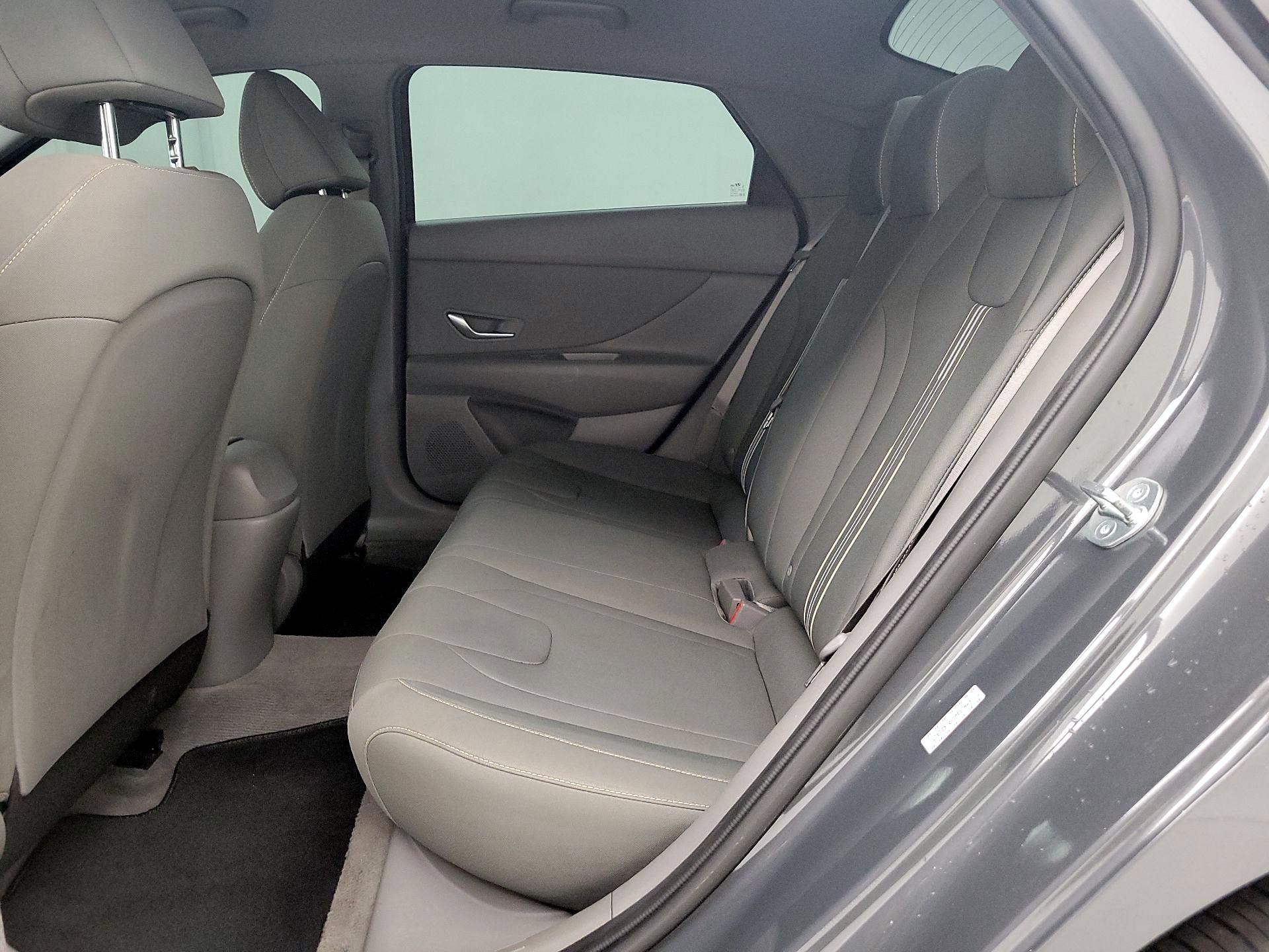 Thumbnail: 2023 Hyundai Elantra - 20