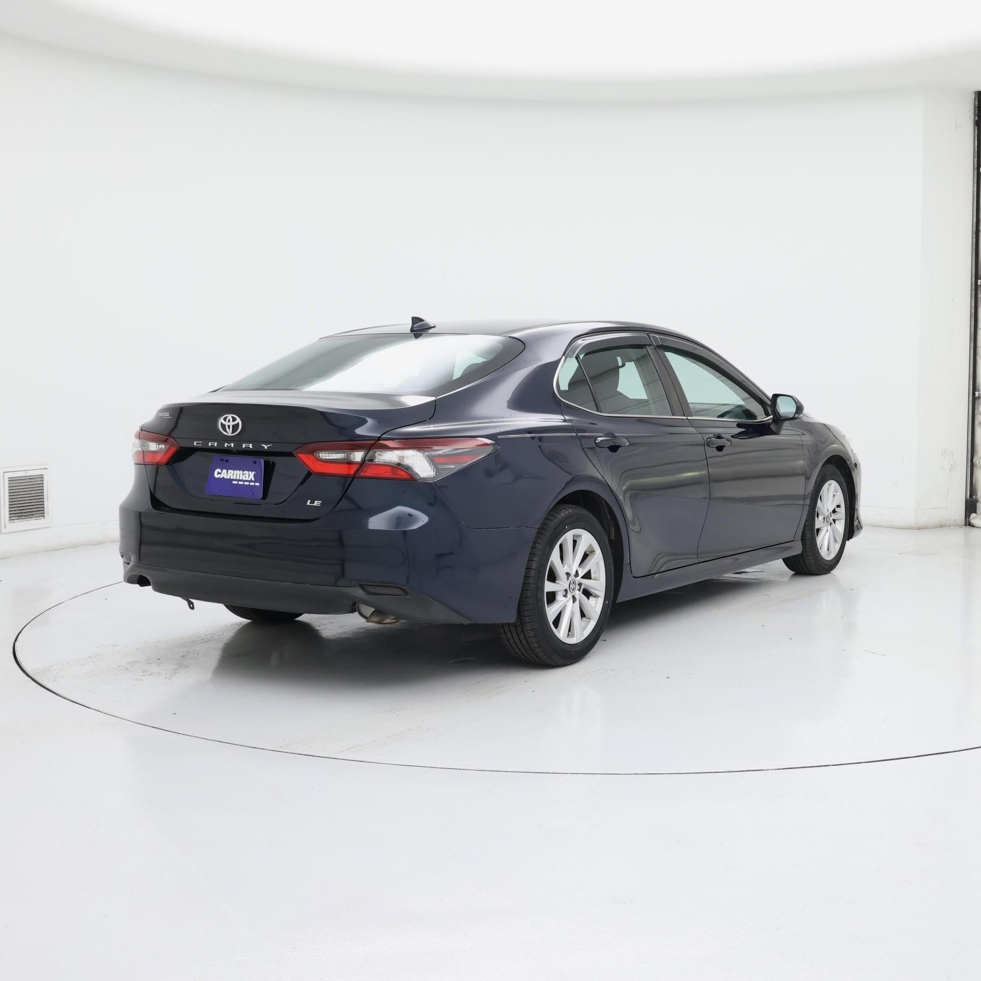 Thumbnail: 2021 Toyota Camry - 8