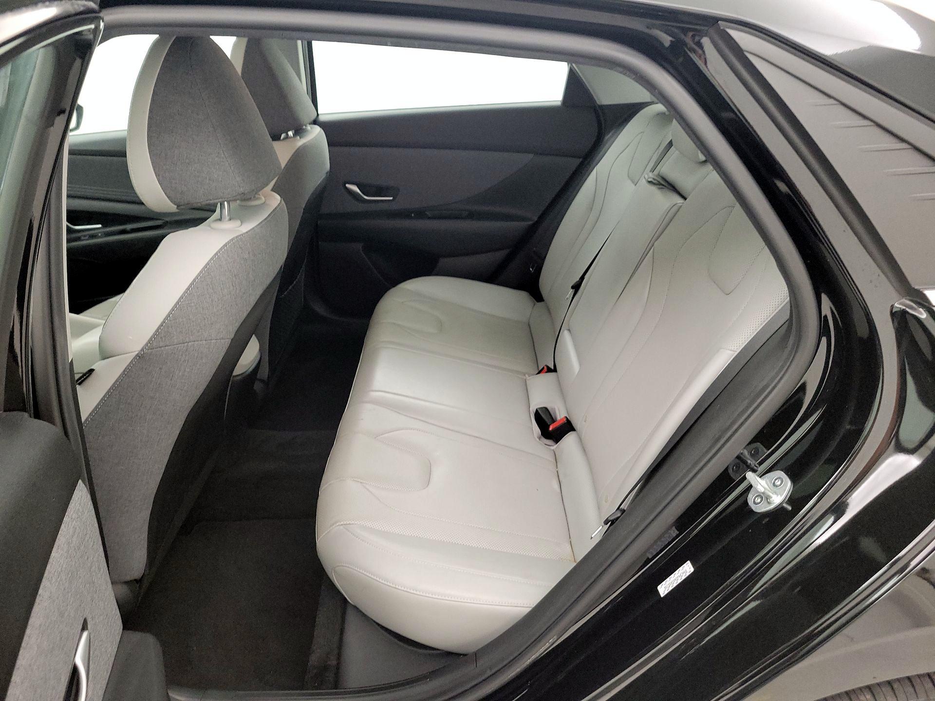 Thumbnail: 2023 Hyundai Elantra - 19