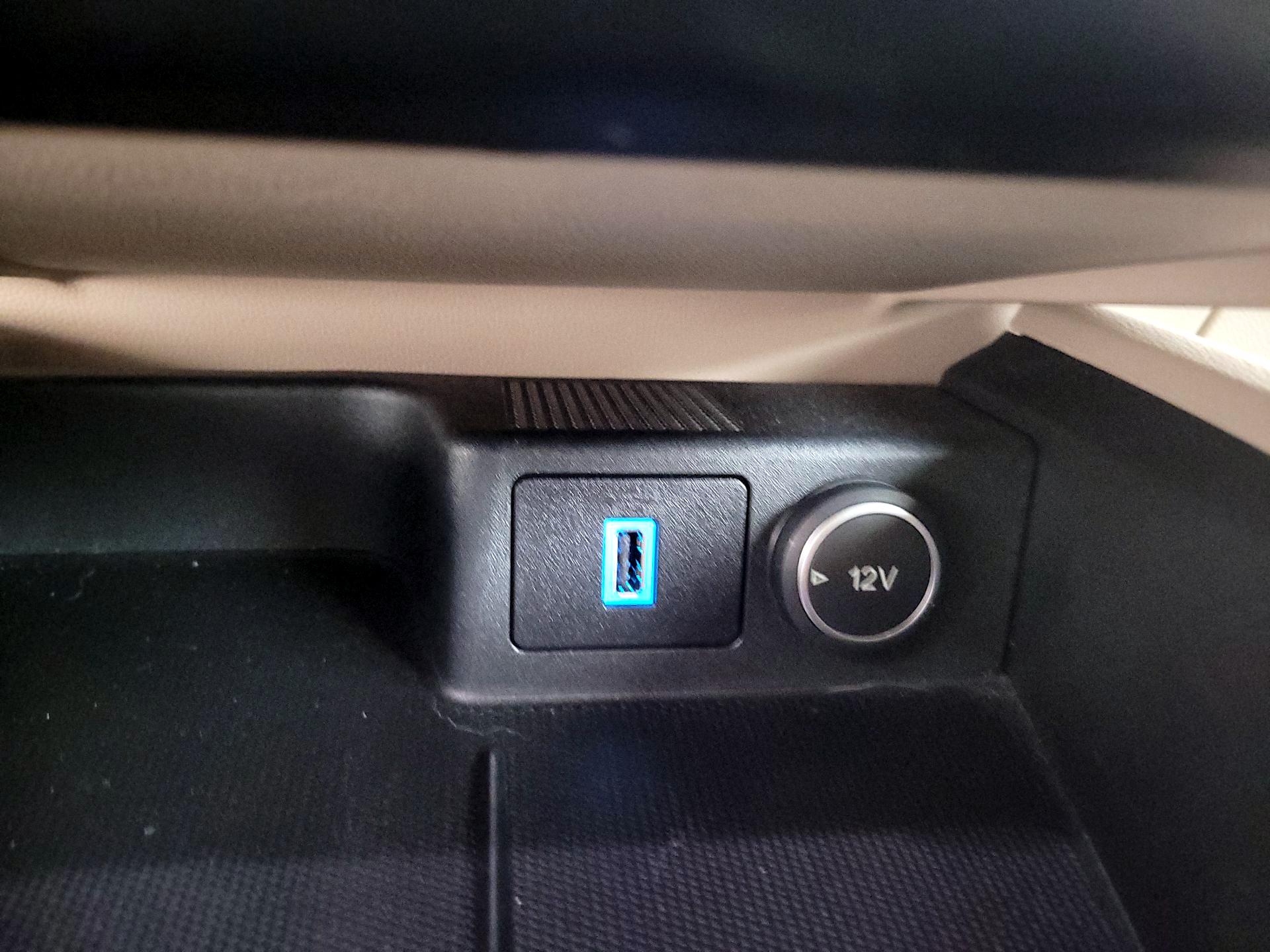 Thumbnail: 2020 Ford Escape - 17