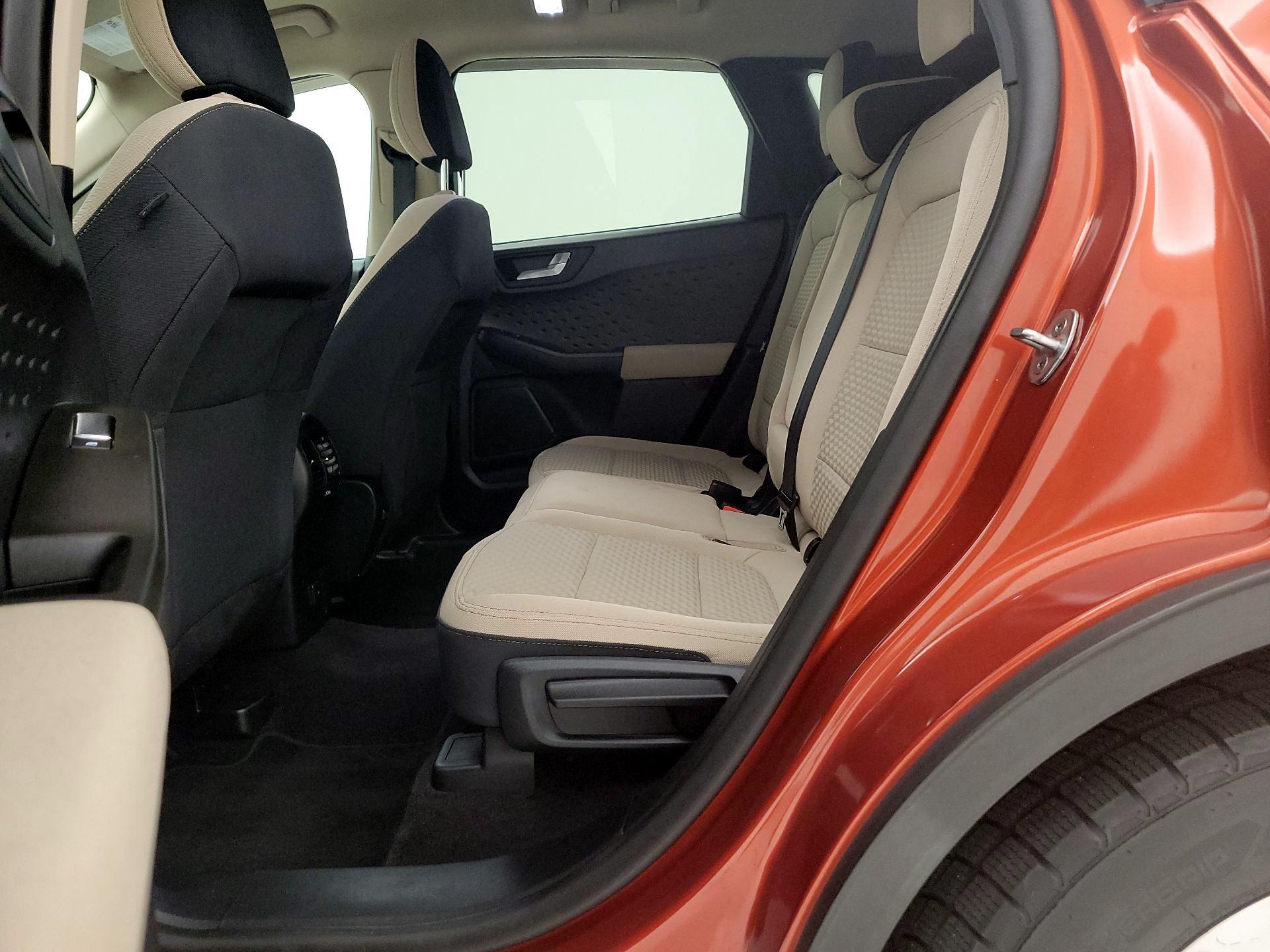 Thumbnail: 2020 Ford Escape - 18