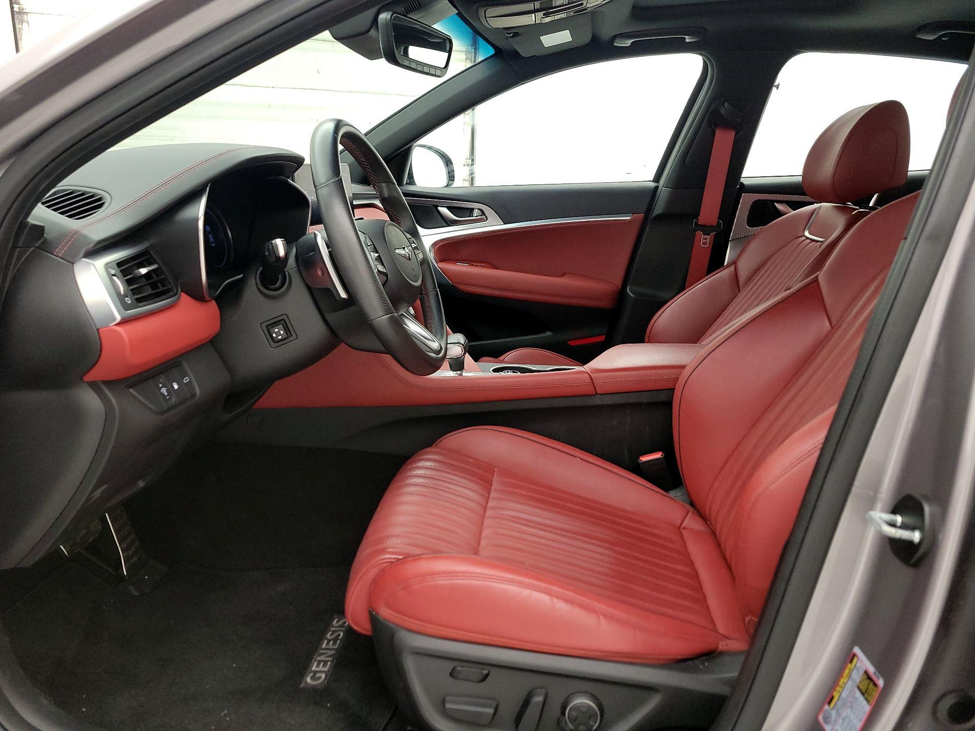 Thumbnail: 2023 Genesis G70 - 11