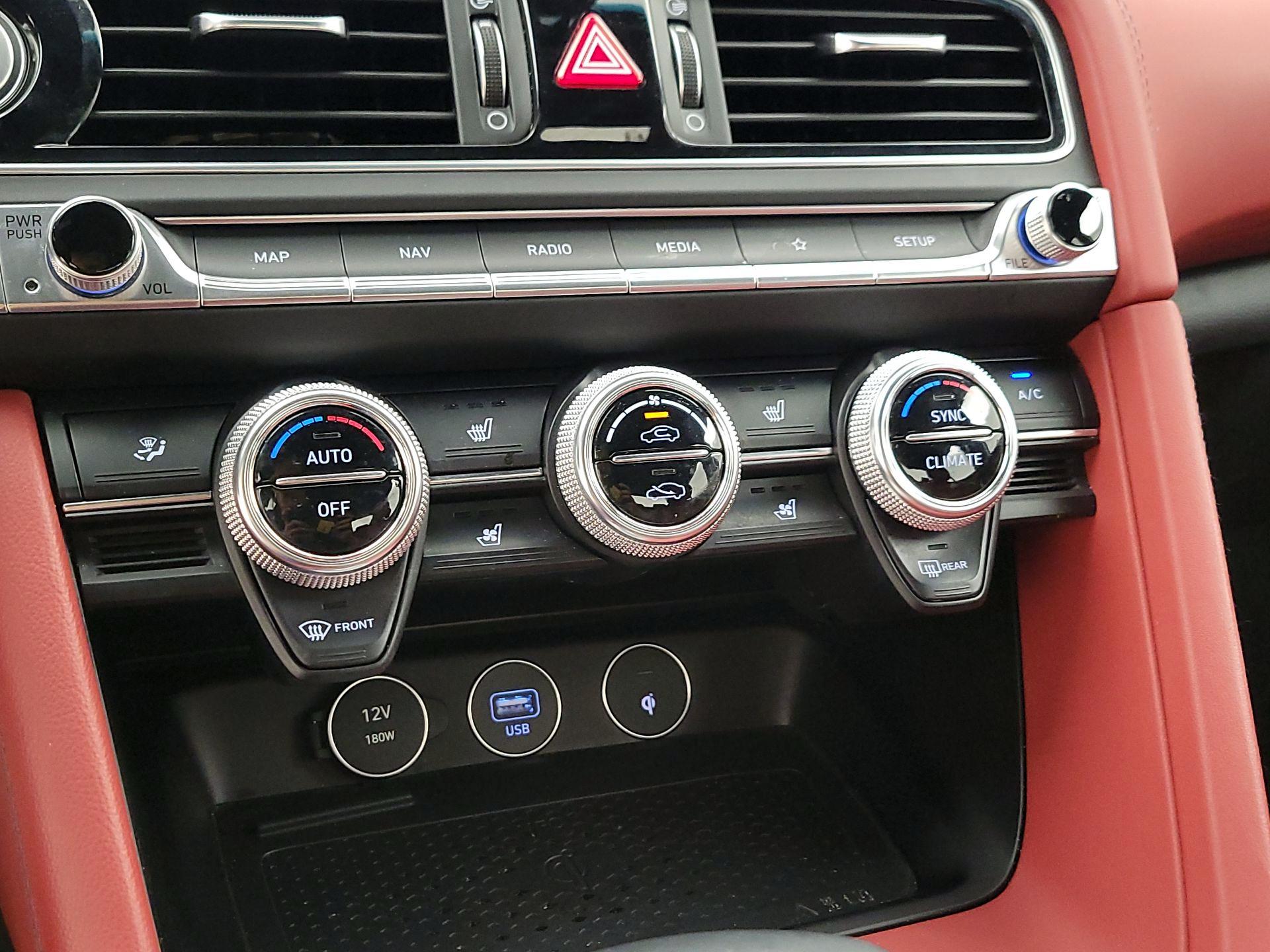 Thumbnail: 2023 Genesis G70 - 16