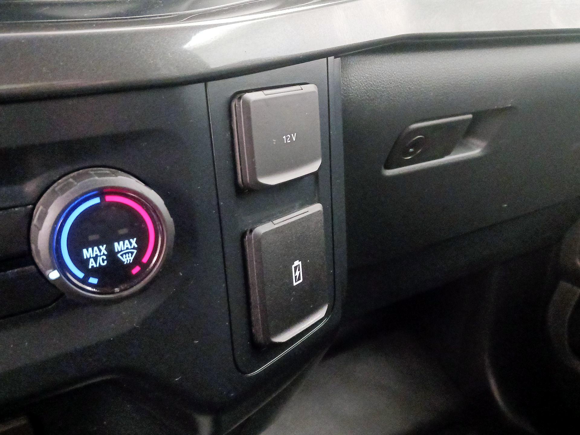 Thumbnail: 2023 Ford F-150 - 19