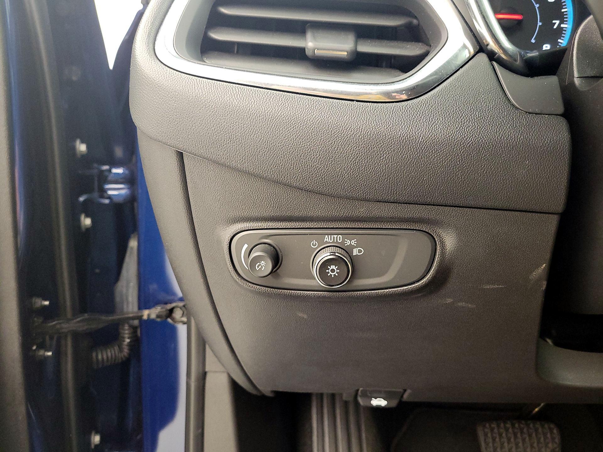 Thumbnail: 2023 Chevrolet Equinox - 13