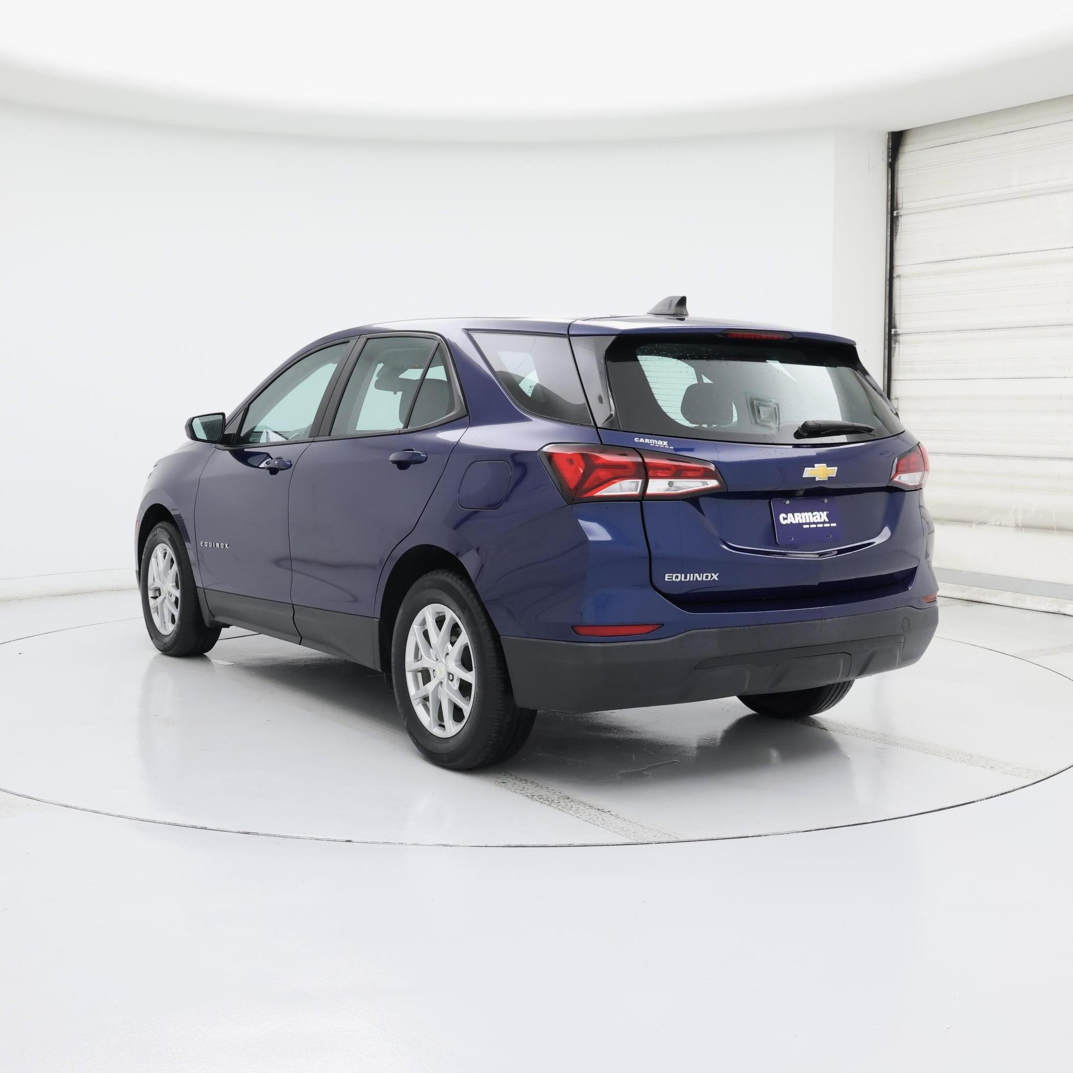 Thumbnail: 2023 Chevrolet Equinox - 2