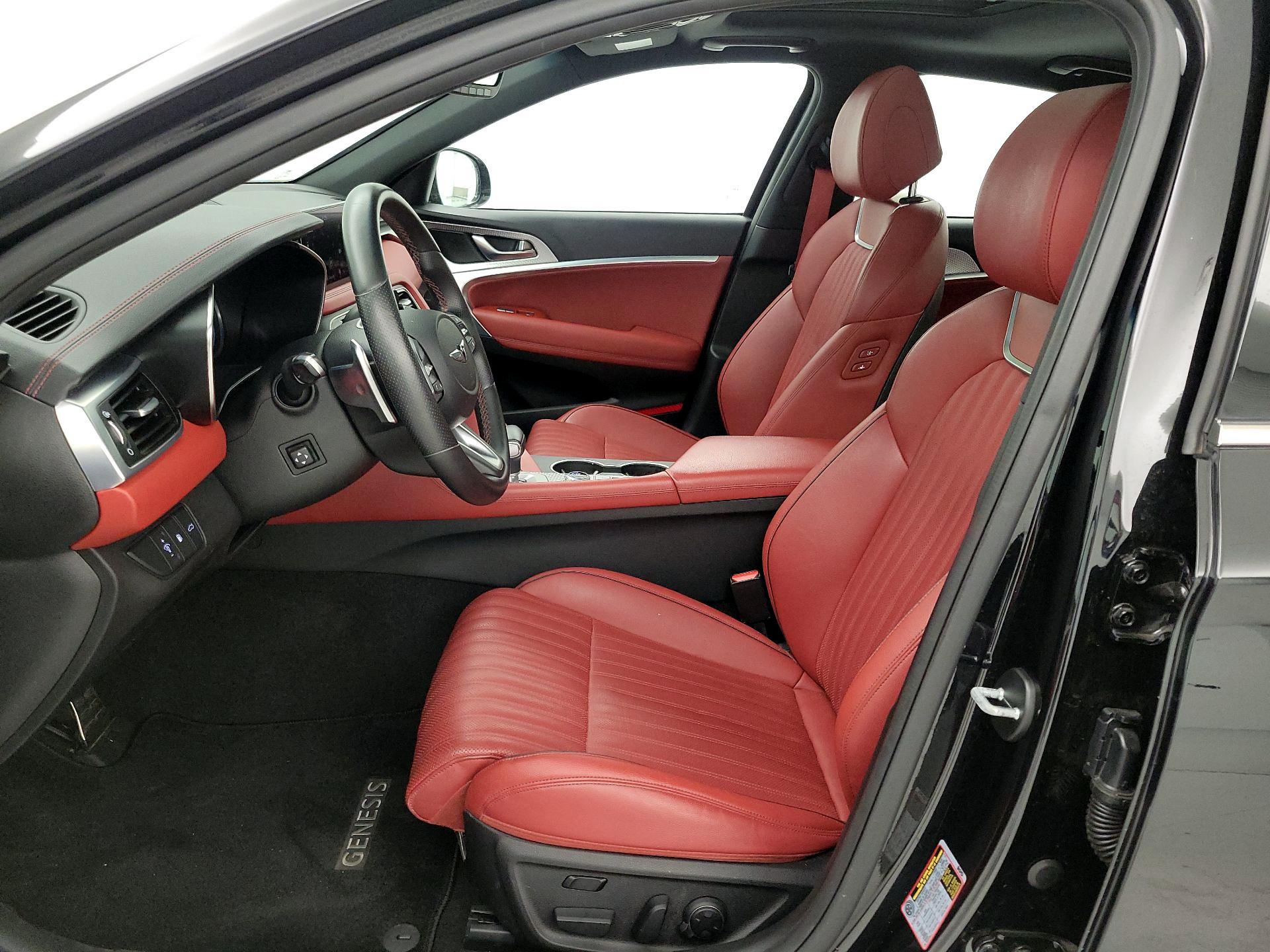 Thumbnail: 2023 Genesis G70 - 11