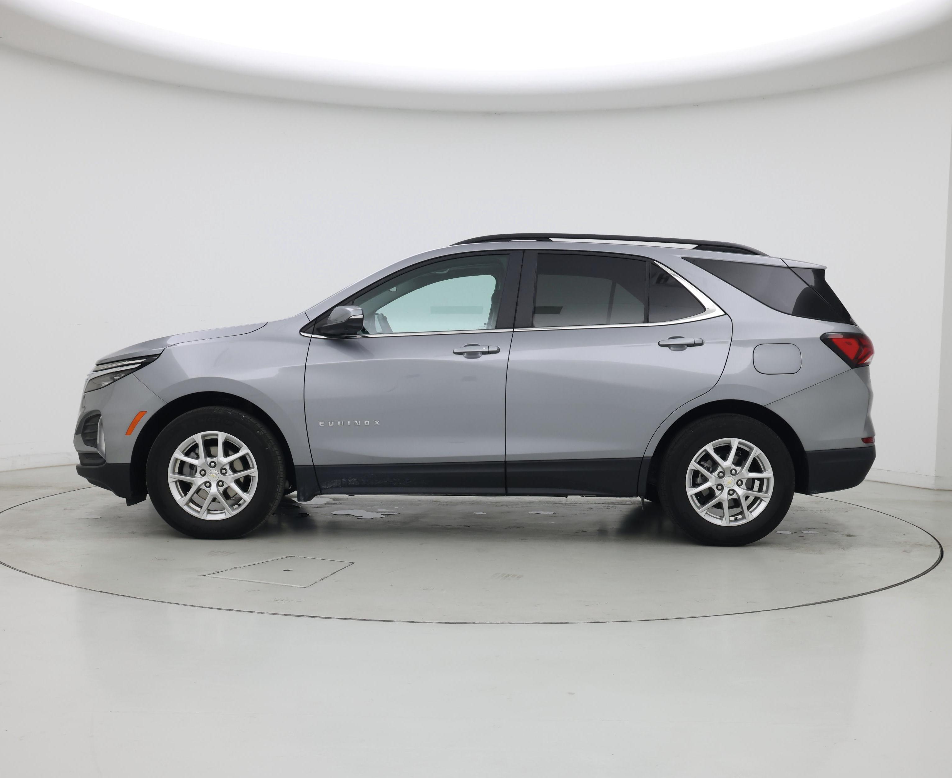 Thumbnail: 2024 Chevrolet Equinox - 3