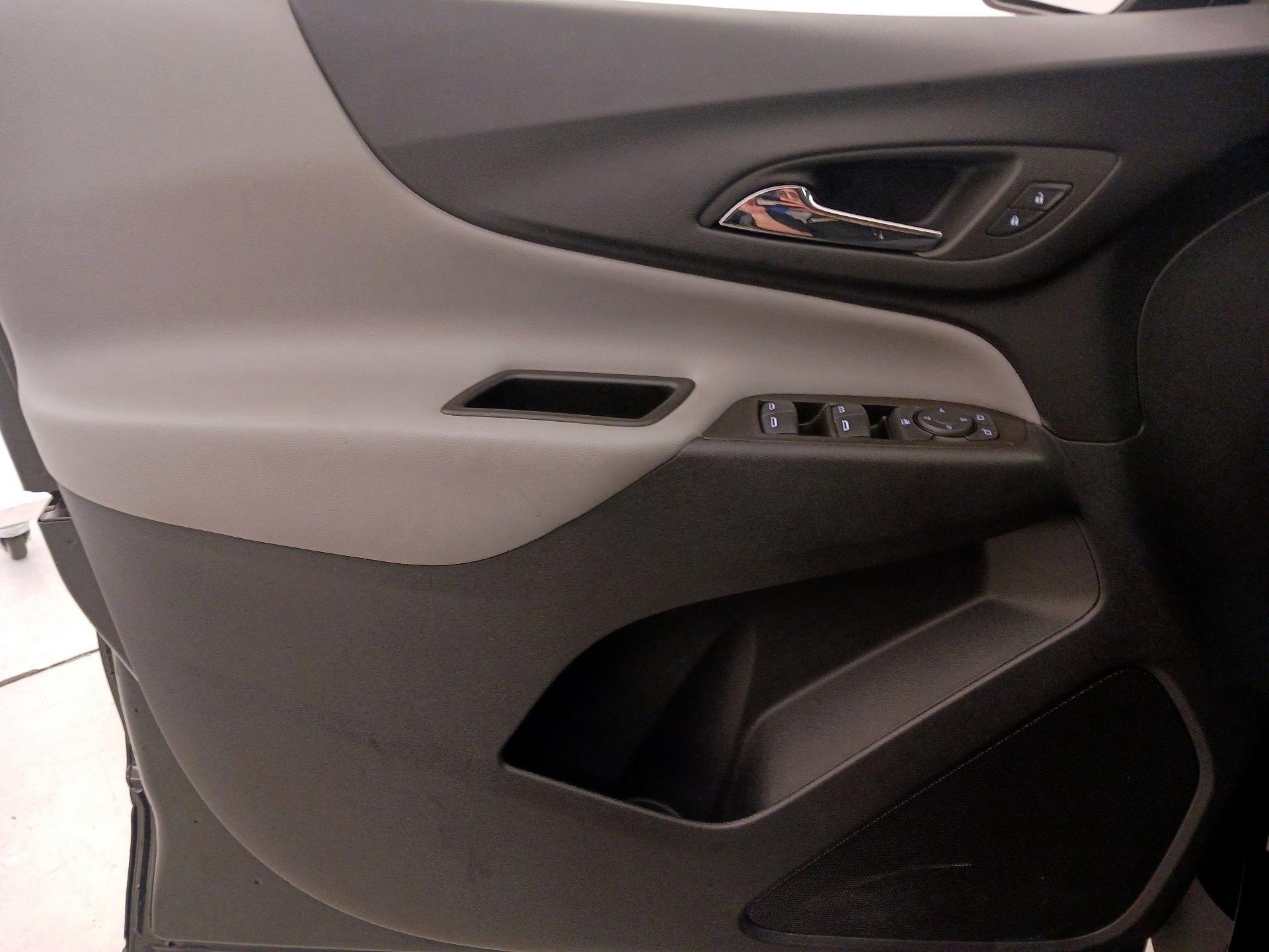 Thumbnail: 2023 Chevrolet Equinox - 12